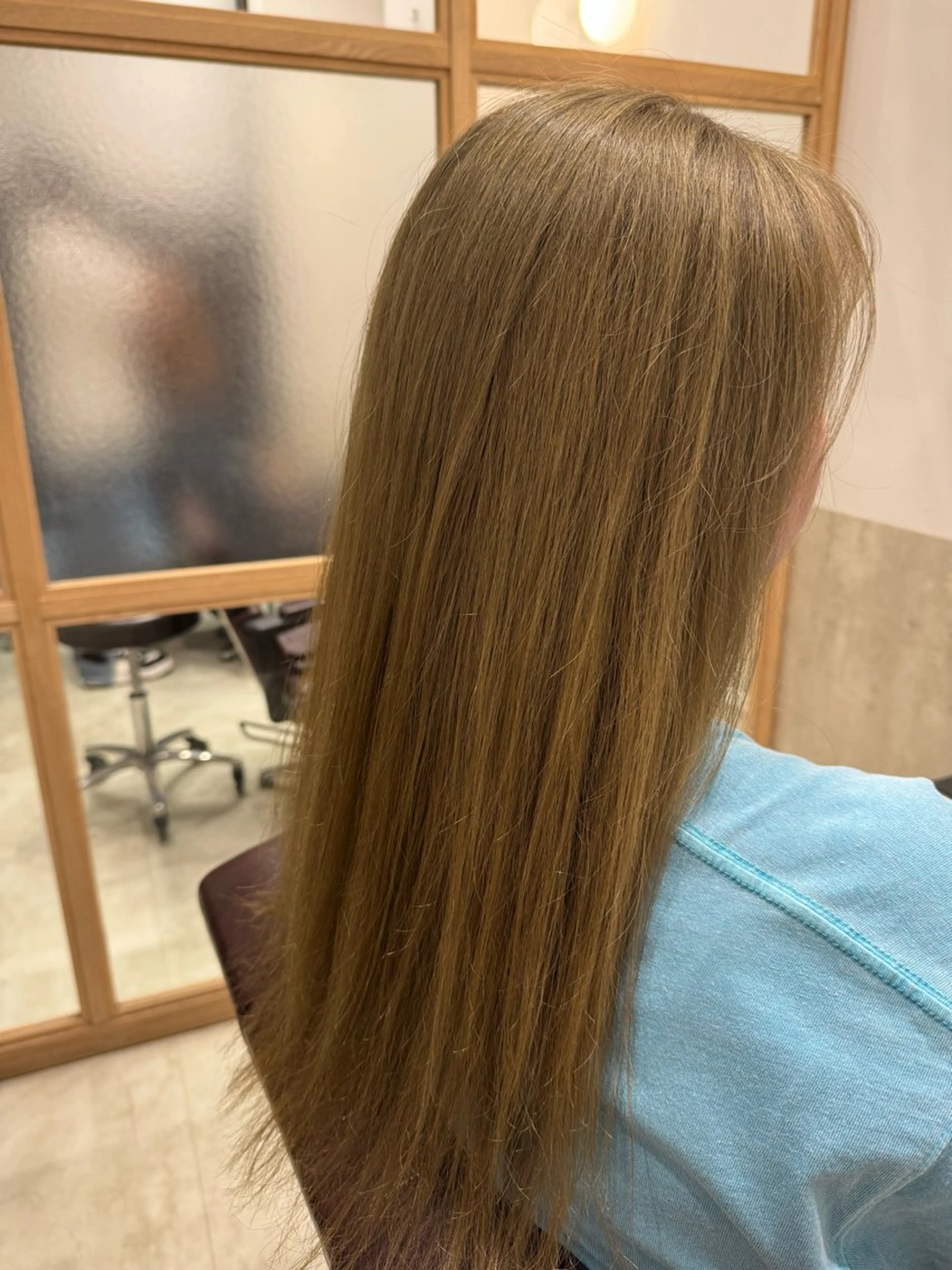 ロング カラー GO TODAY SHAiRE SALON原宿Stella店所属・GO TODAY シェアサロンのヘアスタイル