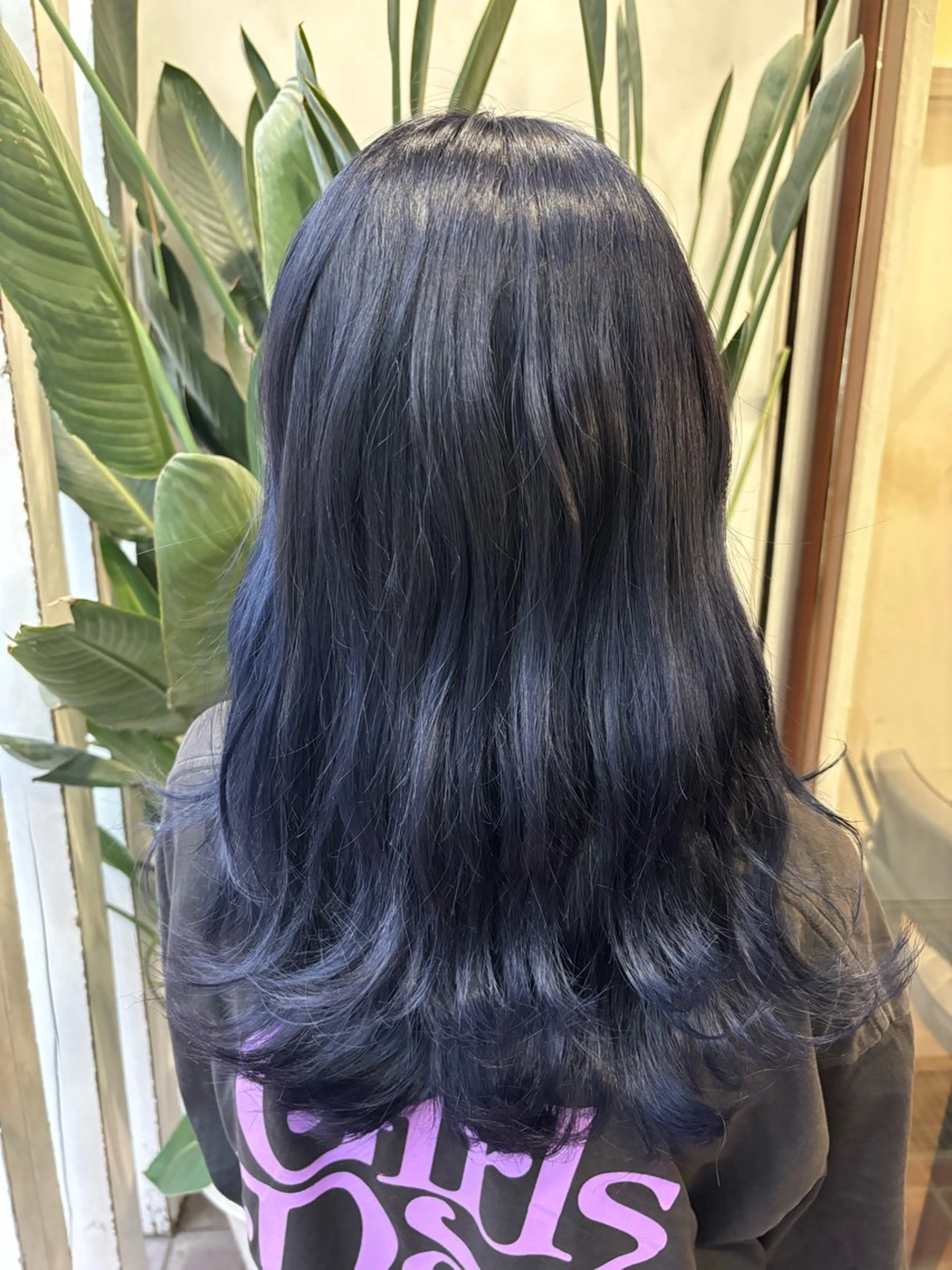 ロング ブリーチ予約率90% 以上✨森山陽向のヘアスタイル