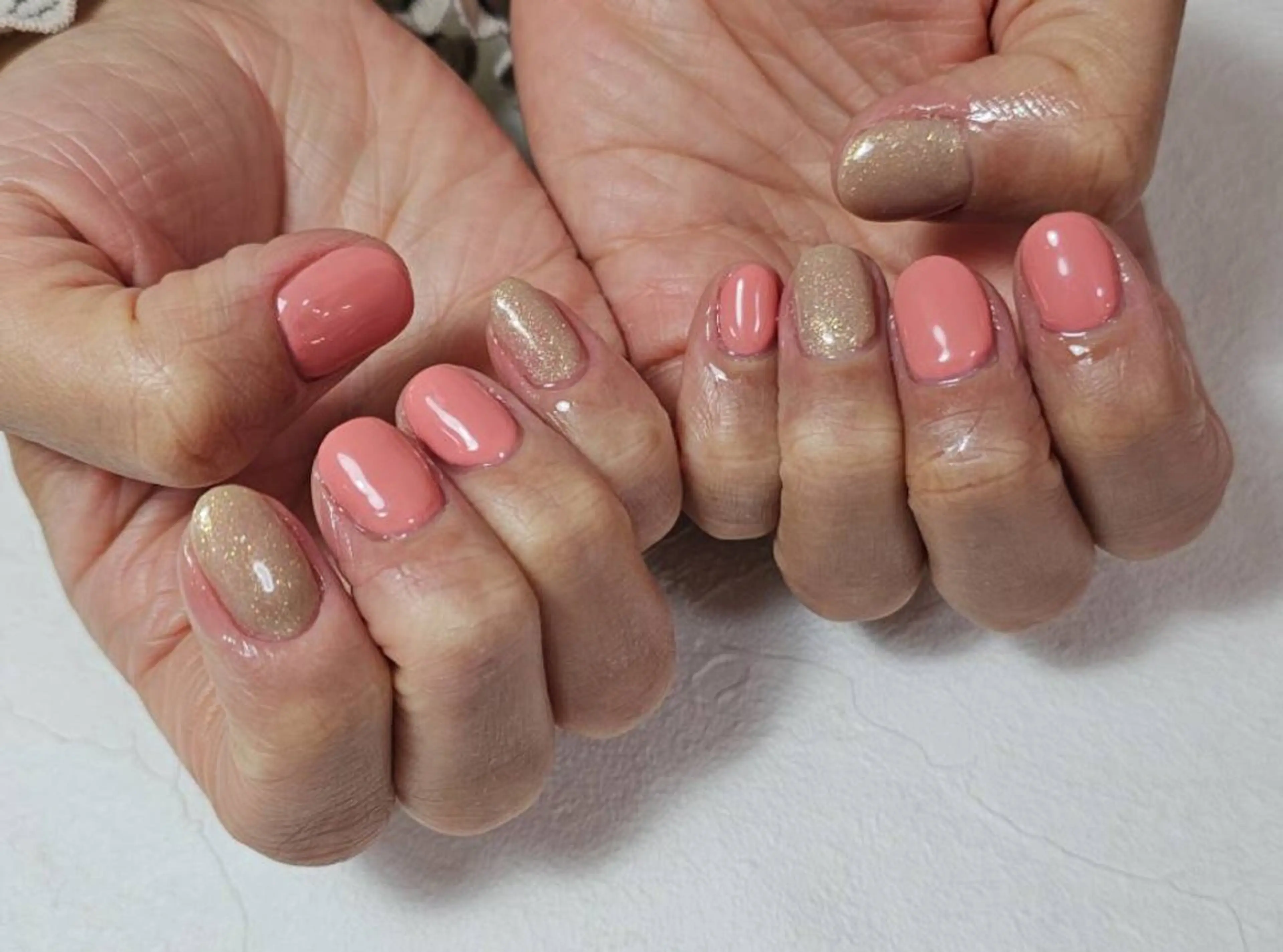 ネイル オーロラネイル フットネイル フレンチネイル ジェルネイル キラキラネイル ハンドネイル Mogu nail 二子玉川のネイルデザイン