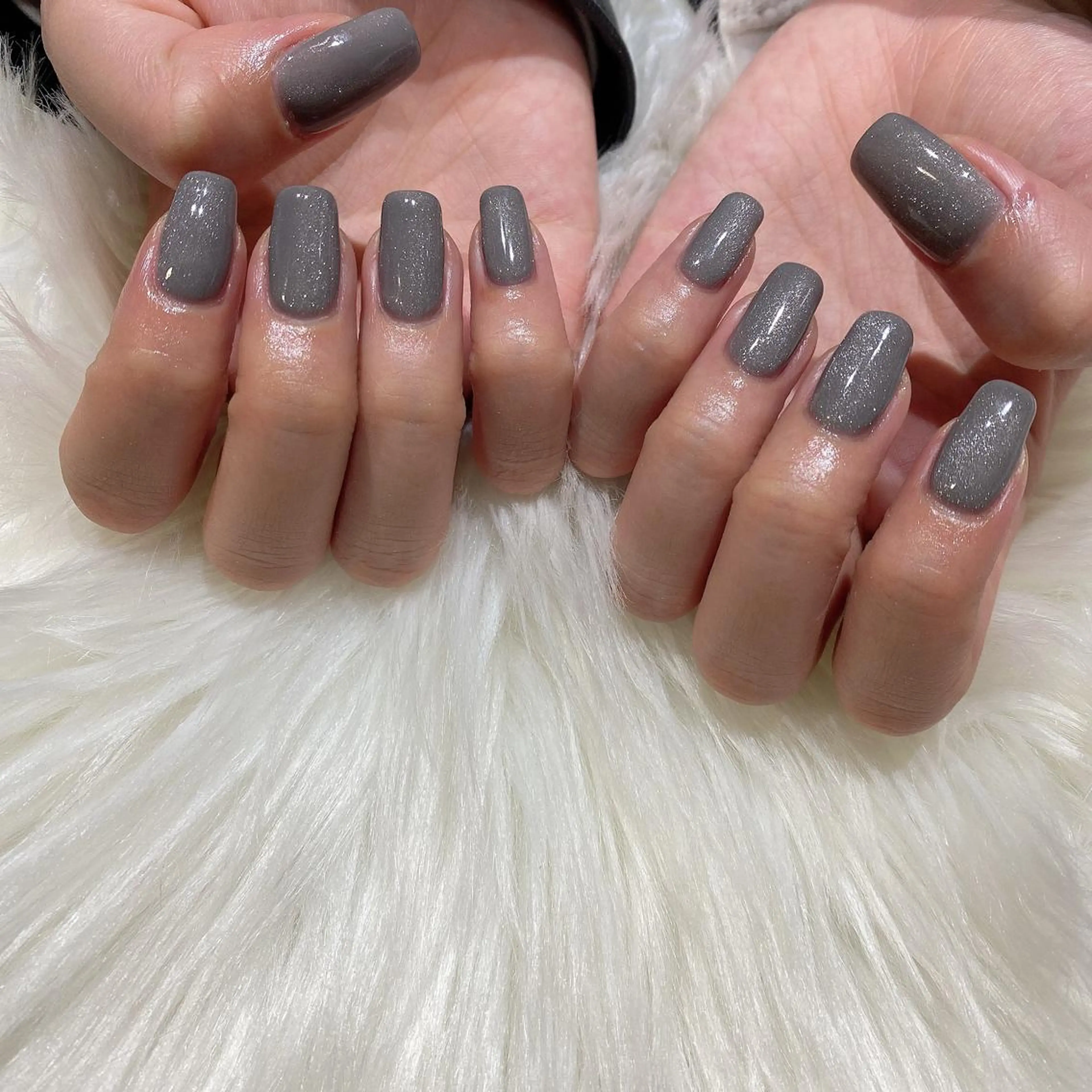 ネイル ハンドネイル 西岡 杏のネイルデザイン