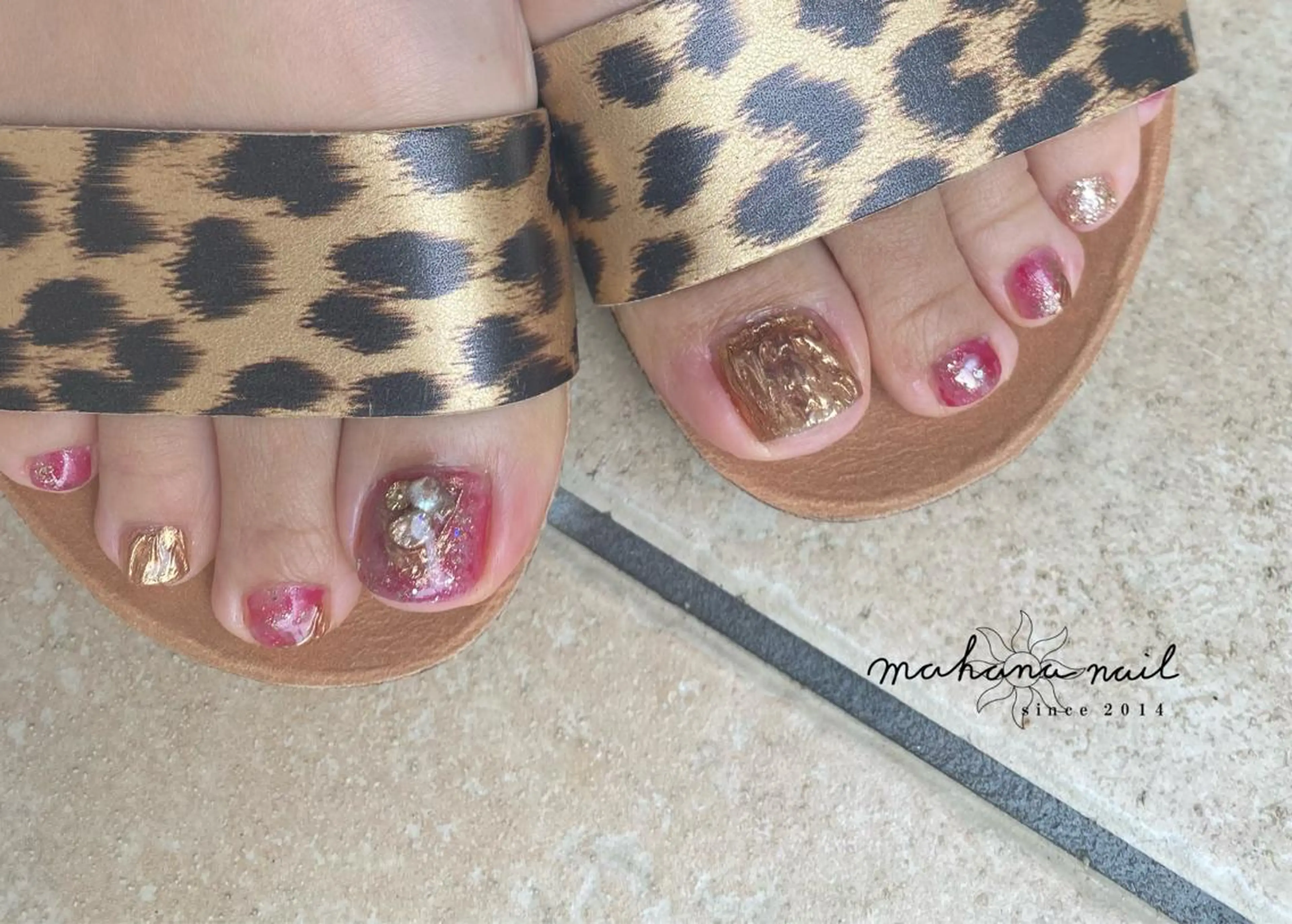 ネイル フットネイル 持ち込み フットネイル mahana nailのネイルデザイン