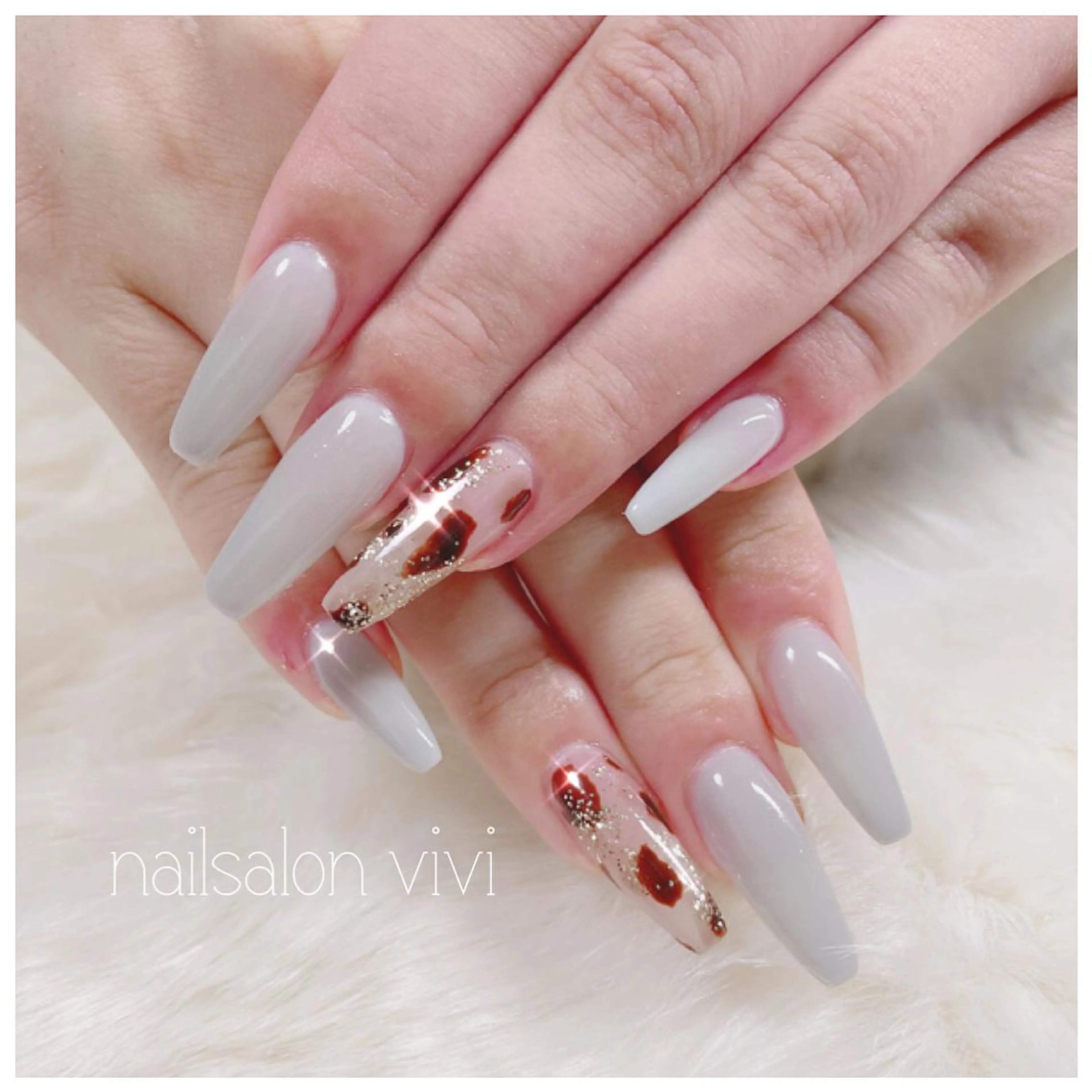 ネイル ＶＩＶＩ nailsalonのネイルデザイン