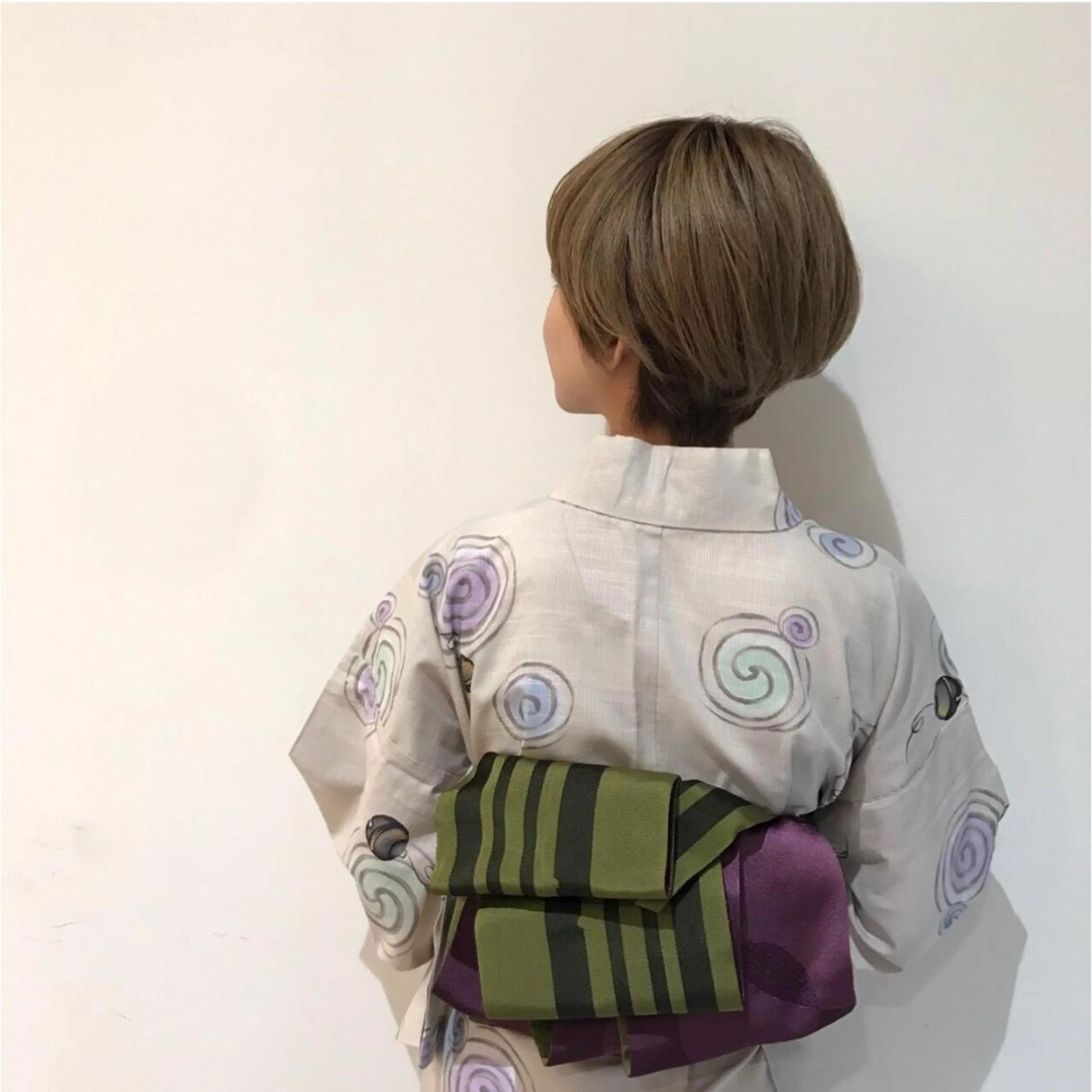 ショート 似合わせ艶髪カラー ❤️ハダユミのヘアスタイル