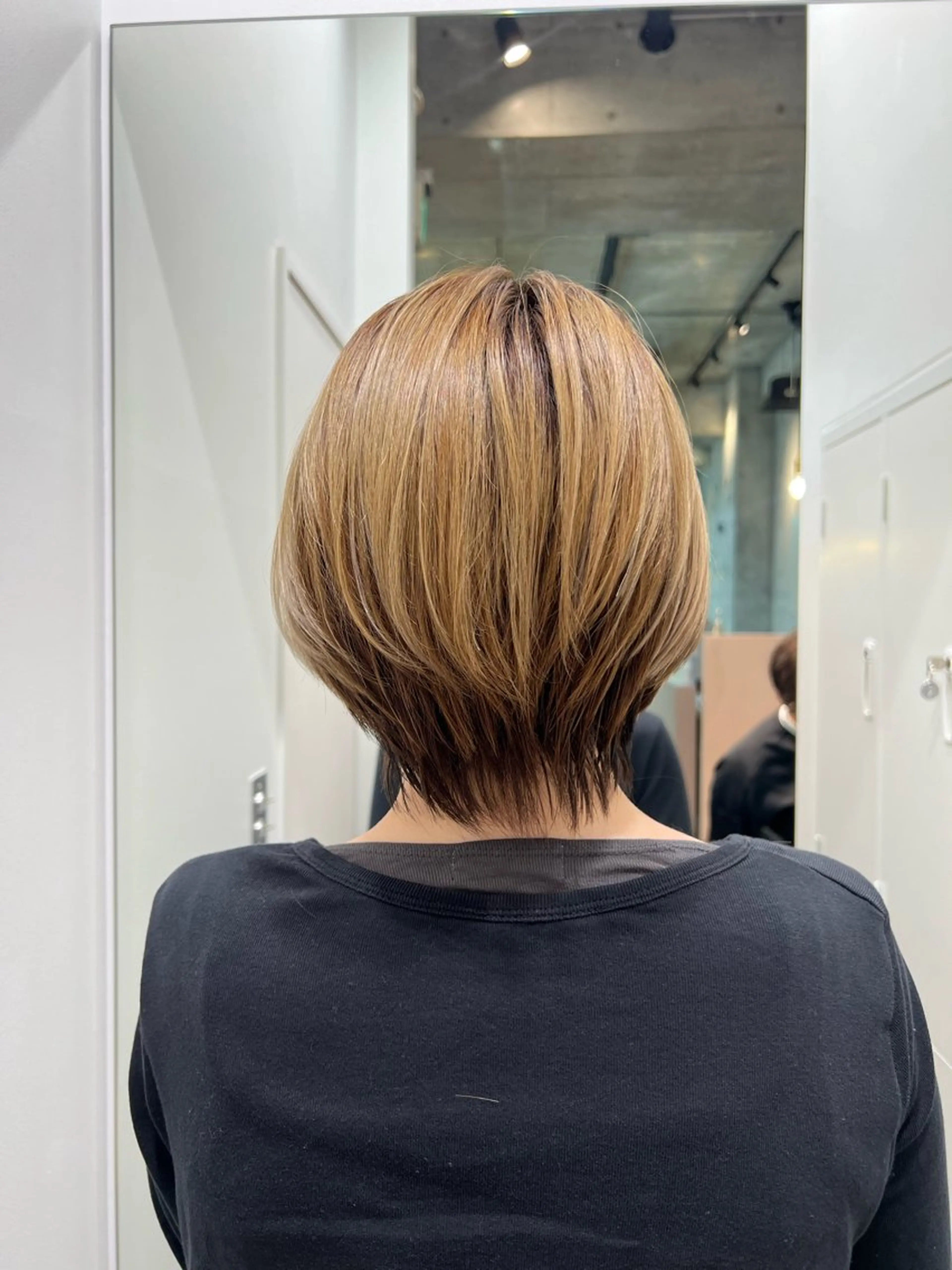 ショート カコ/レイヤーカット ヘアアレンジのヘアスタイル