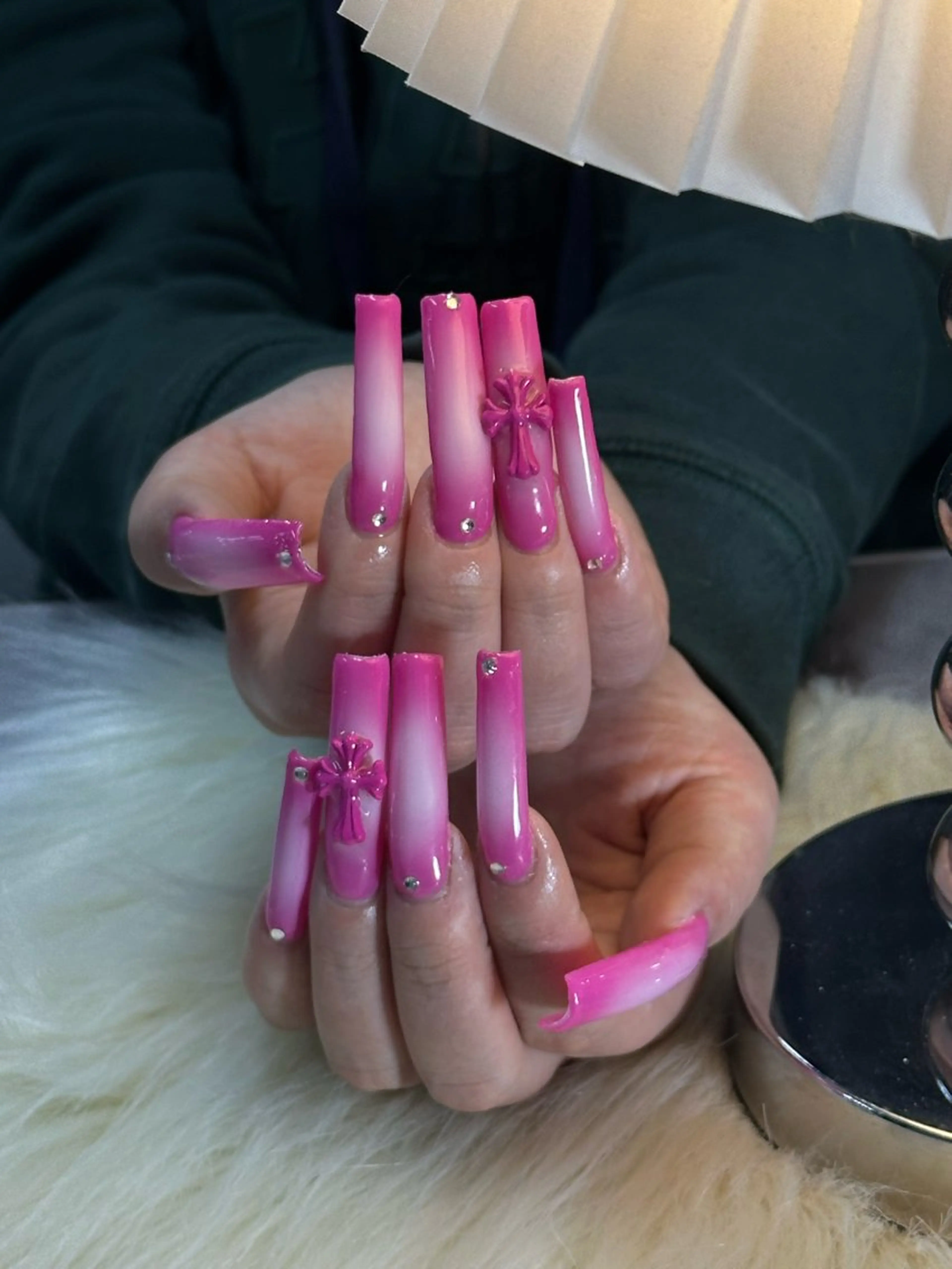 ネイル ハンドネイル if Hair＆Nail Salon所属・IKA /海外ネイル /個性派/ワンホンのネイルデザイン