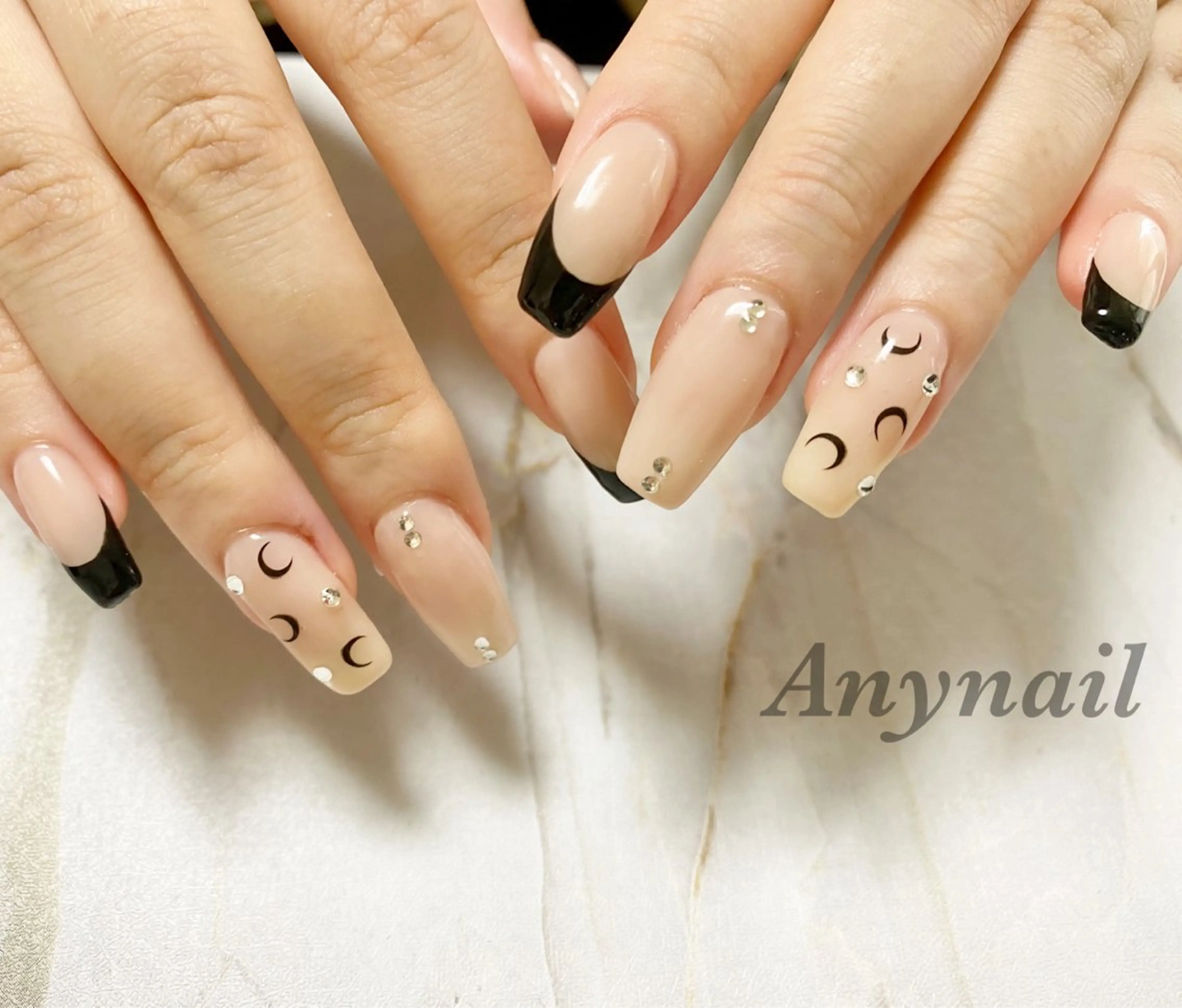 ネイル ブルー フレンチネイル ハンドネイル 岩澤 恵子のネイルデザイン