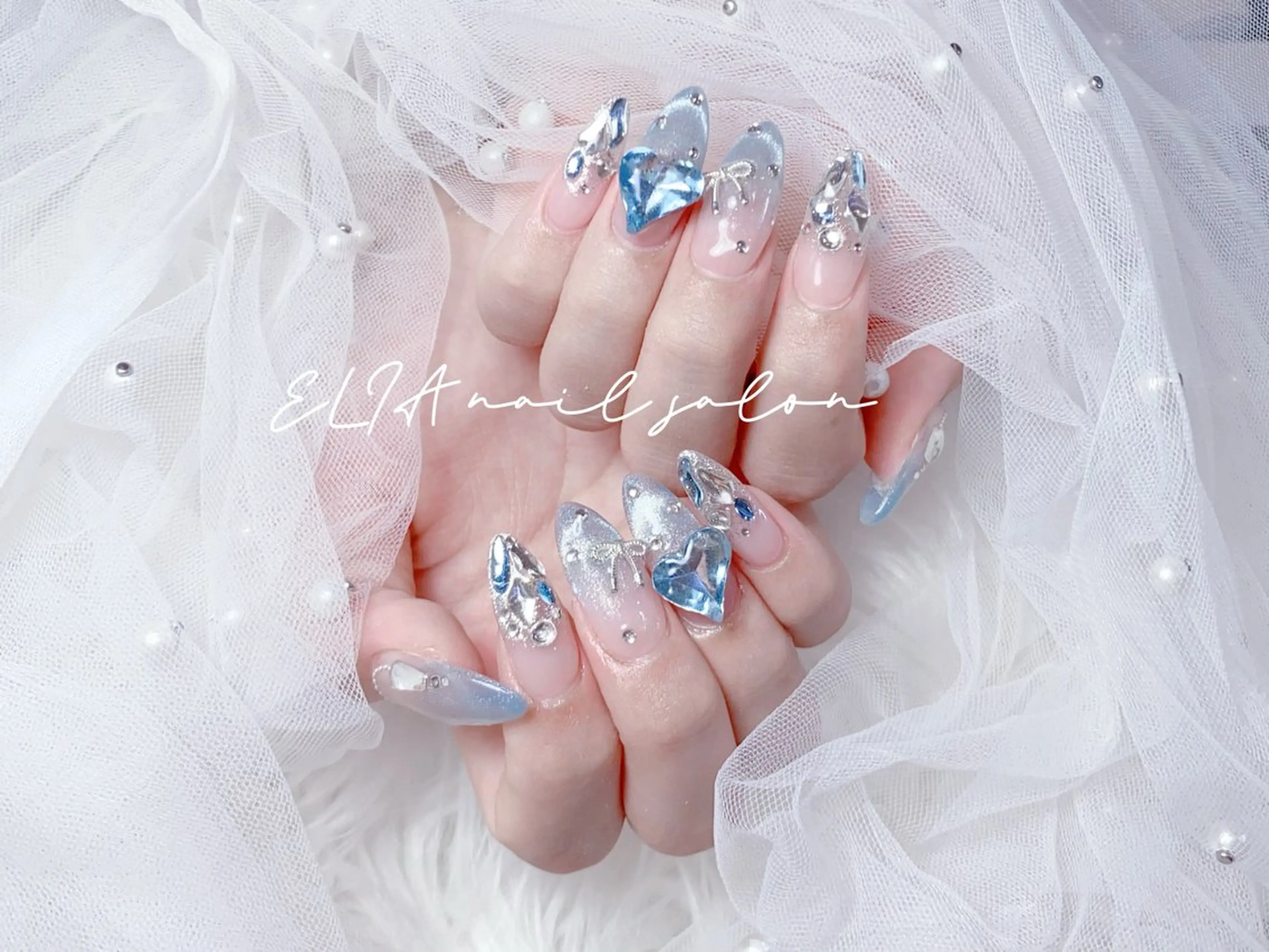 ネイル チークネイル 長さ出し グラデーション ラメ(グリッター) ラメグラデーション cici nailのネイルデザイン