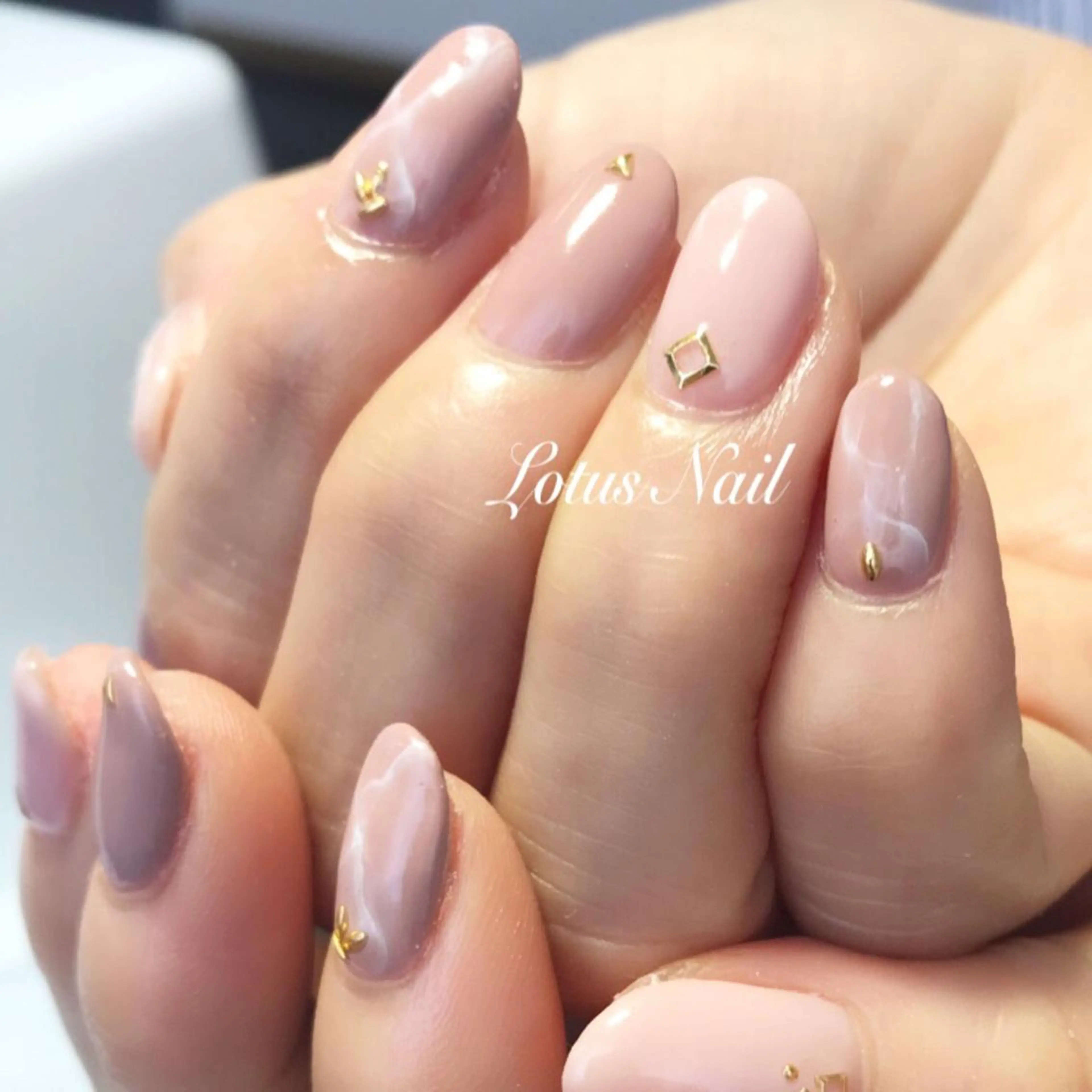 ネイル Lotus Nailのネイルデザイン