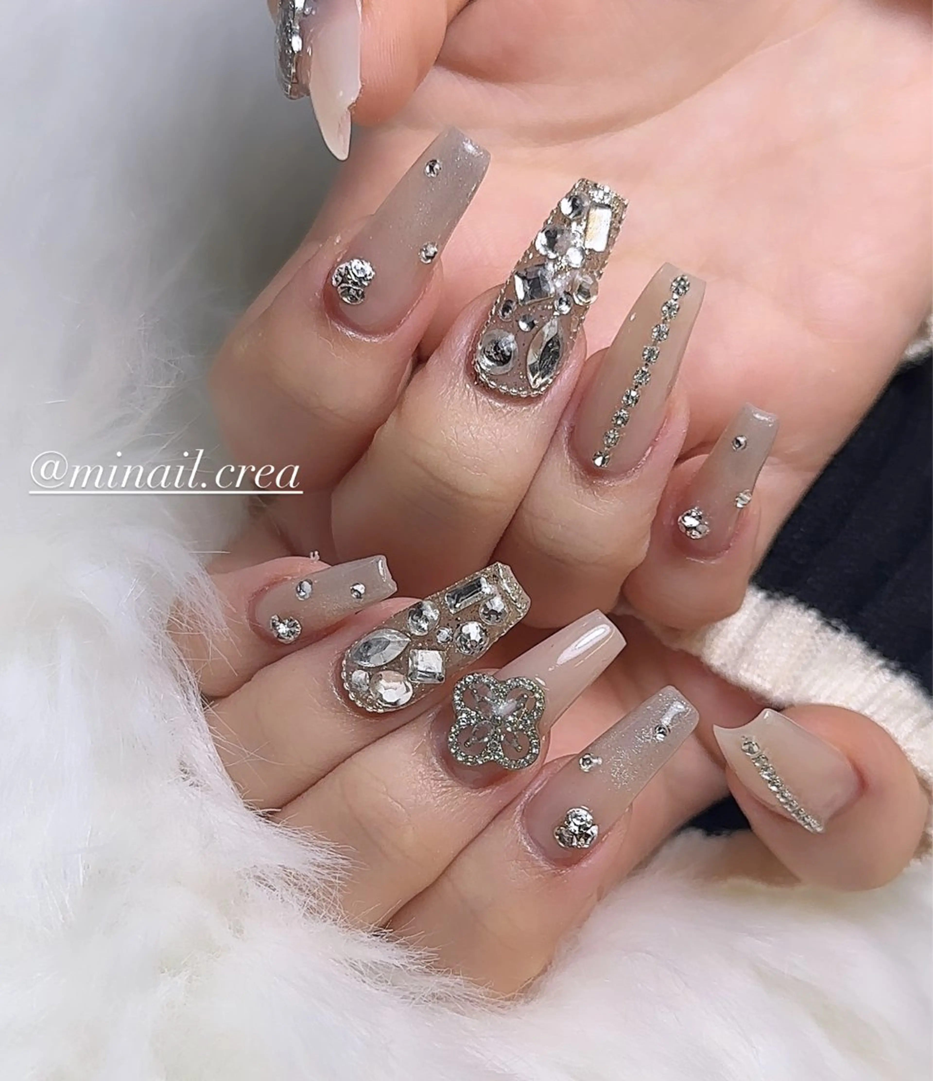 ネイル ジェルネイル キラキラネイル ロングネイル マグネットネイル ワンカラーネイル ハンドネイル CRéA　-private nailsalon-所属・CReA nailのネイルデザイン