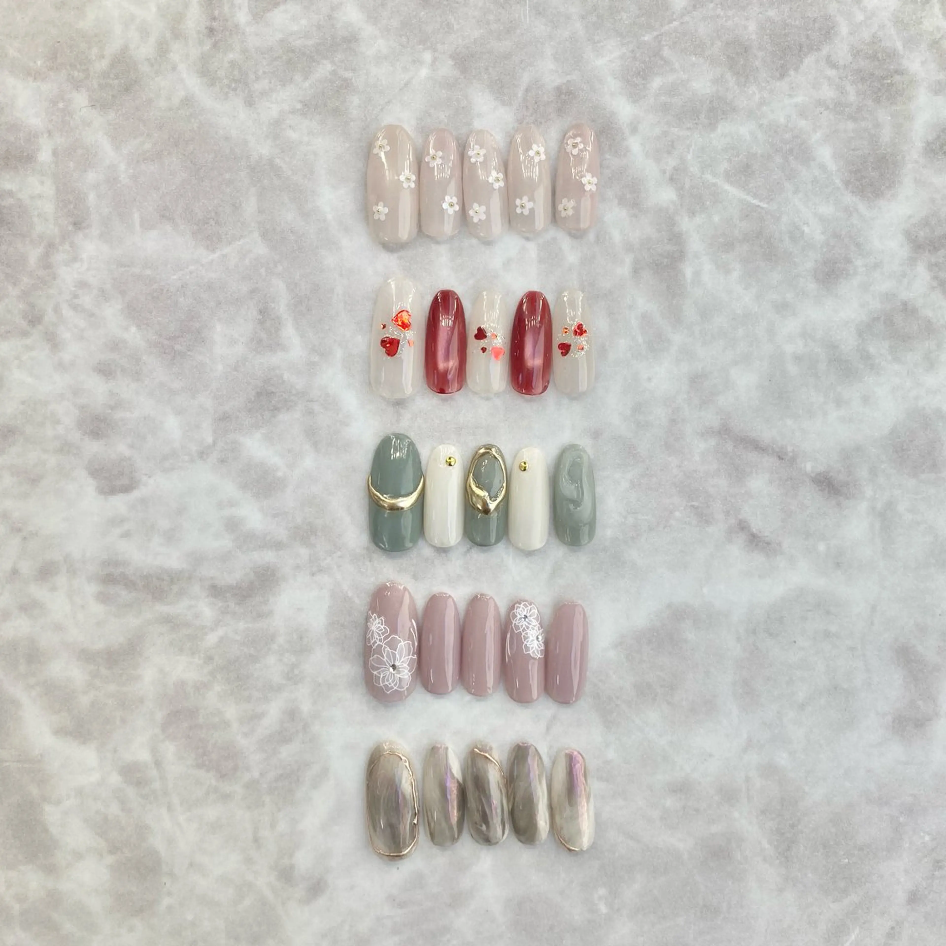 🎀定額ネイルデザイン🎀5種類の中からお好きなデザインを選んでいただきます🩵(デザイン随時変わります)オフ有りのみの写真