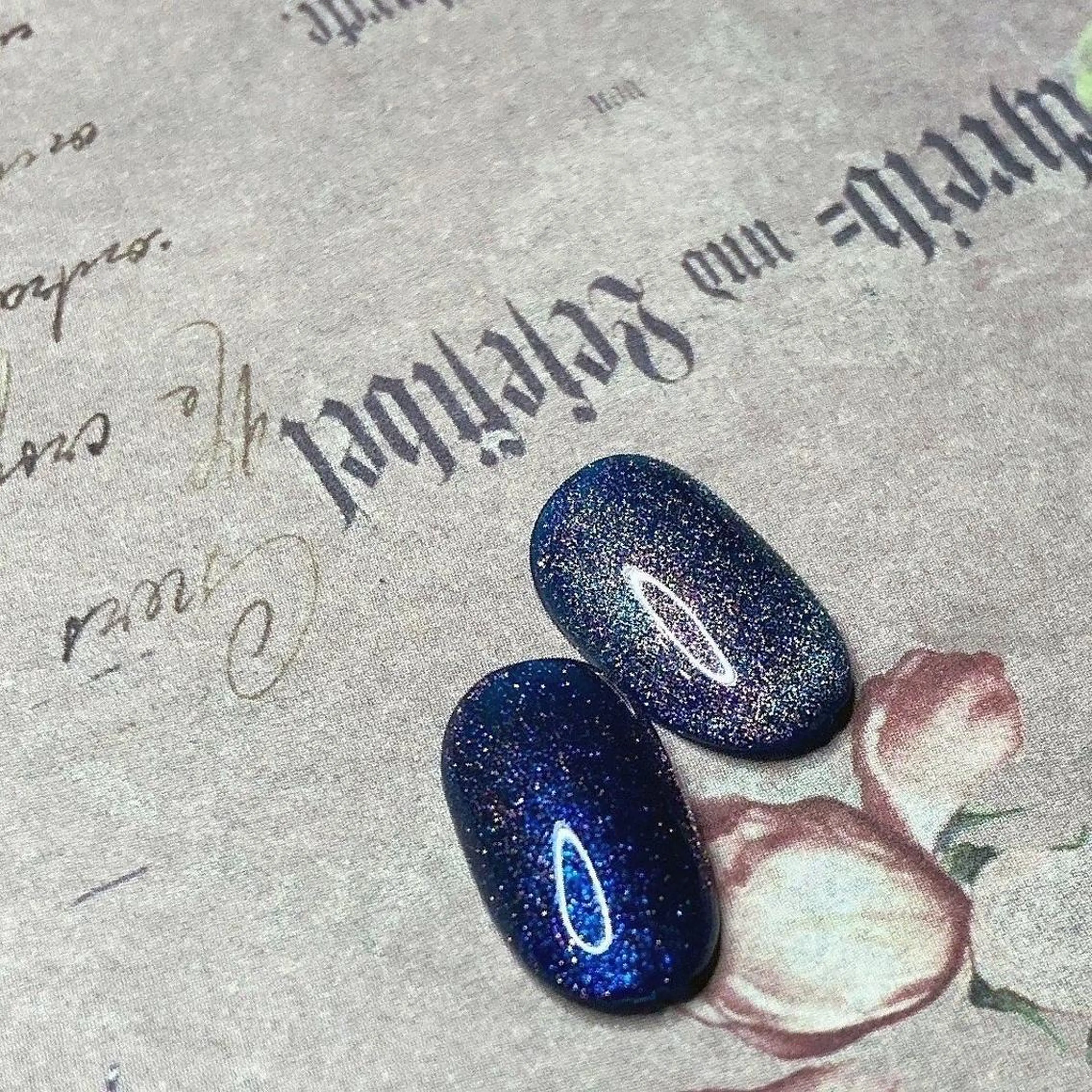 ネイル NOIROUGE所属・NOI ROUGEのネイルデザイン