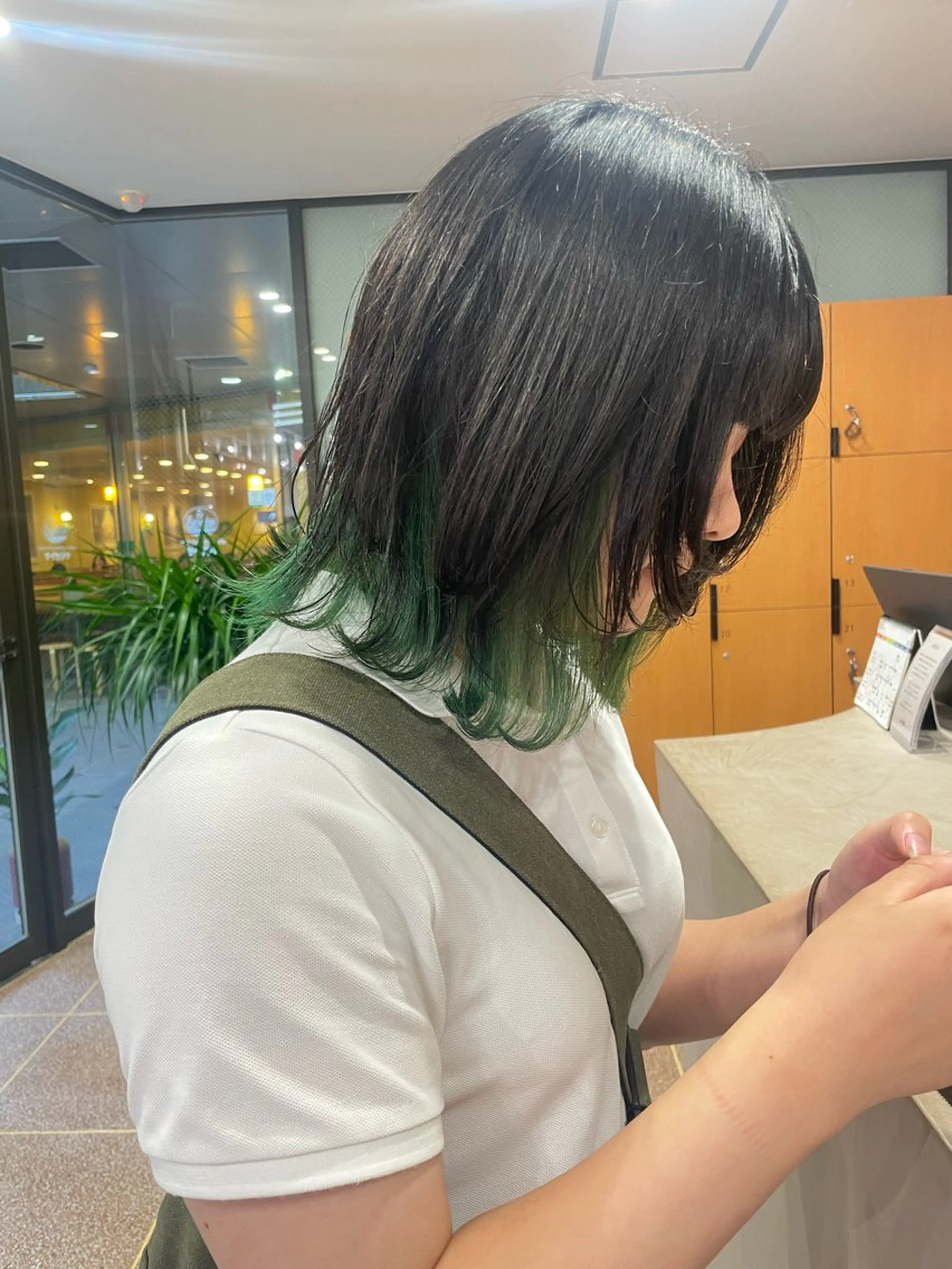 ミディアム カラー インナーカラー ショート/ボブ /綾華のヘアスタイル