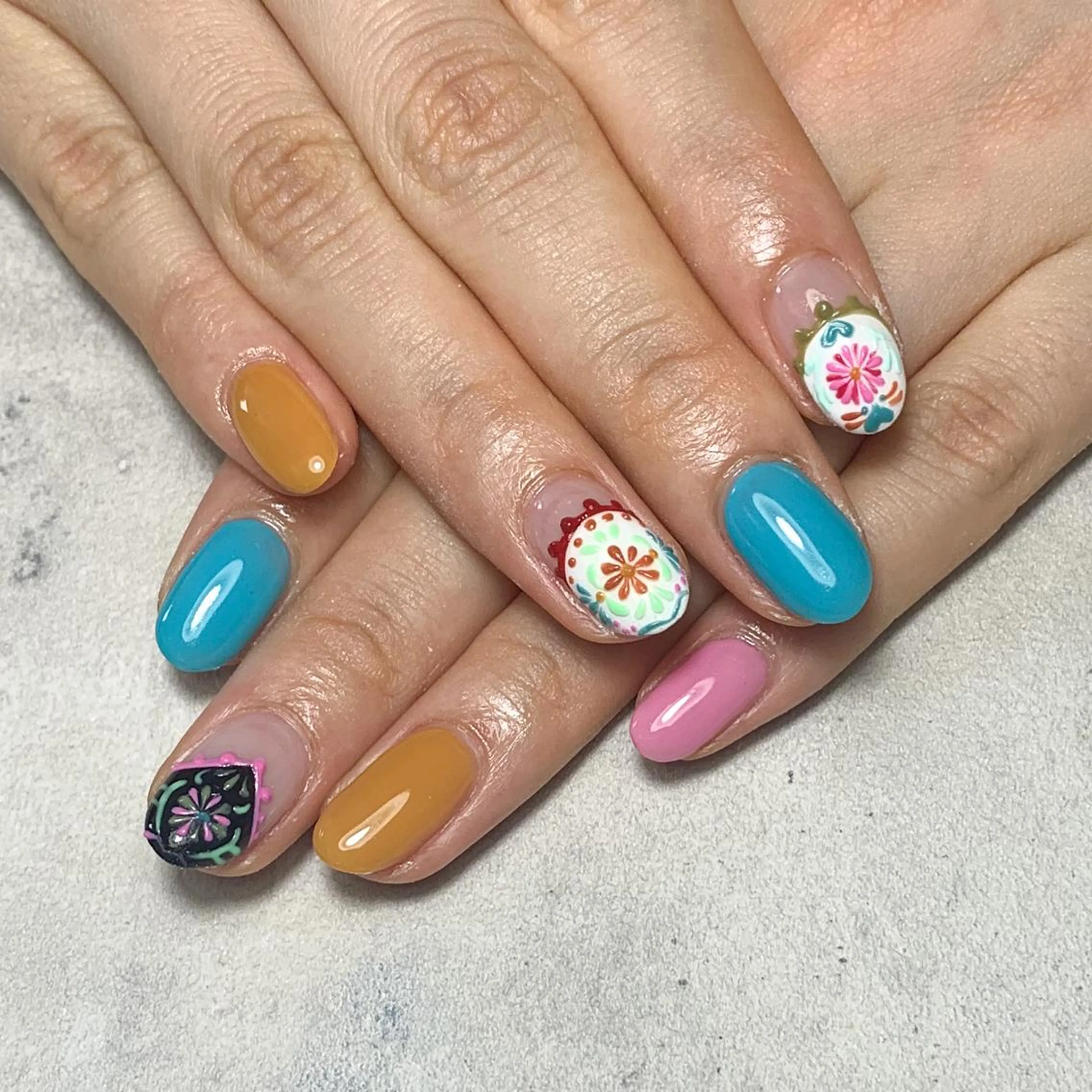 ネイル ハンドネイル FIORITURA aiのネイルデザイン