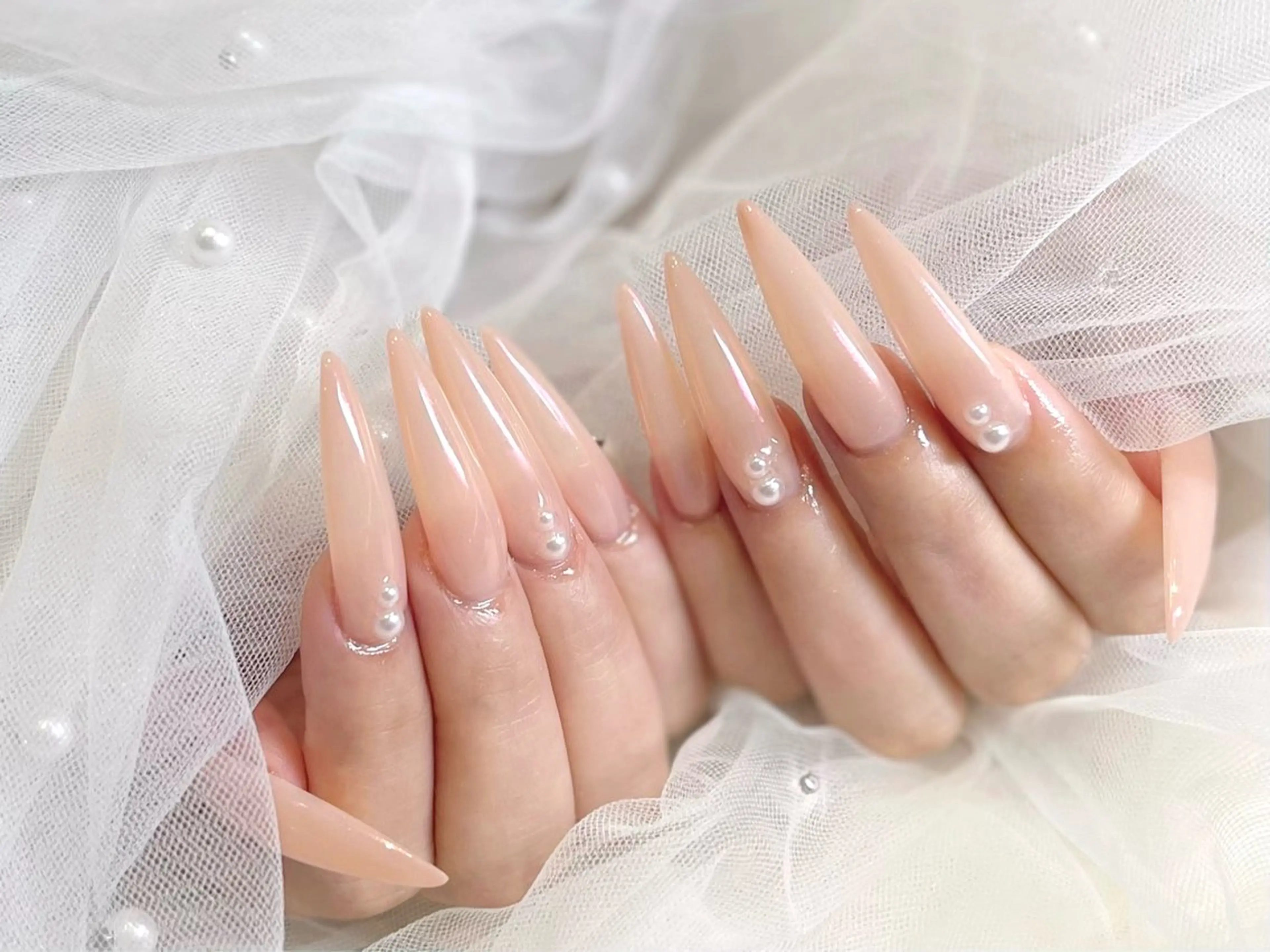 ネイル オーロラネイル ピンク ハンドネイル ちゅるんネイル ✨🎀AMIのネイルデザイン