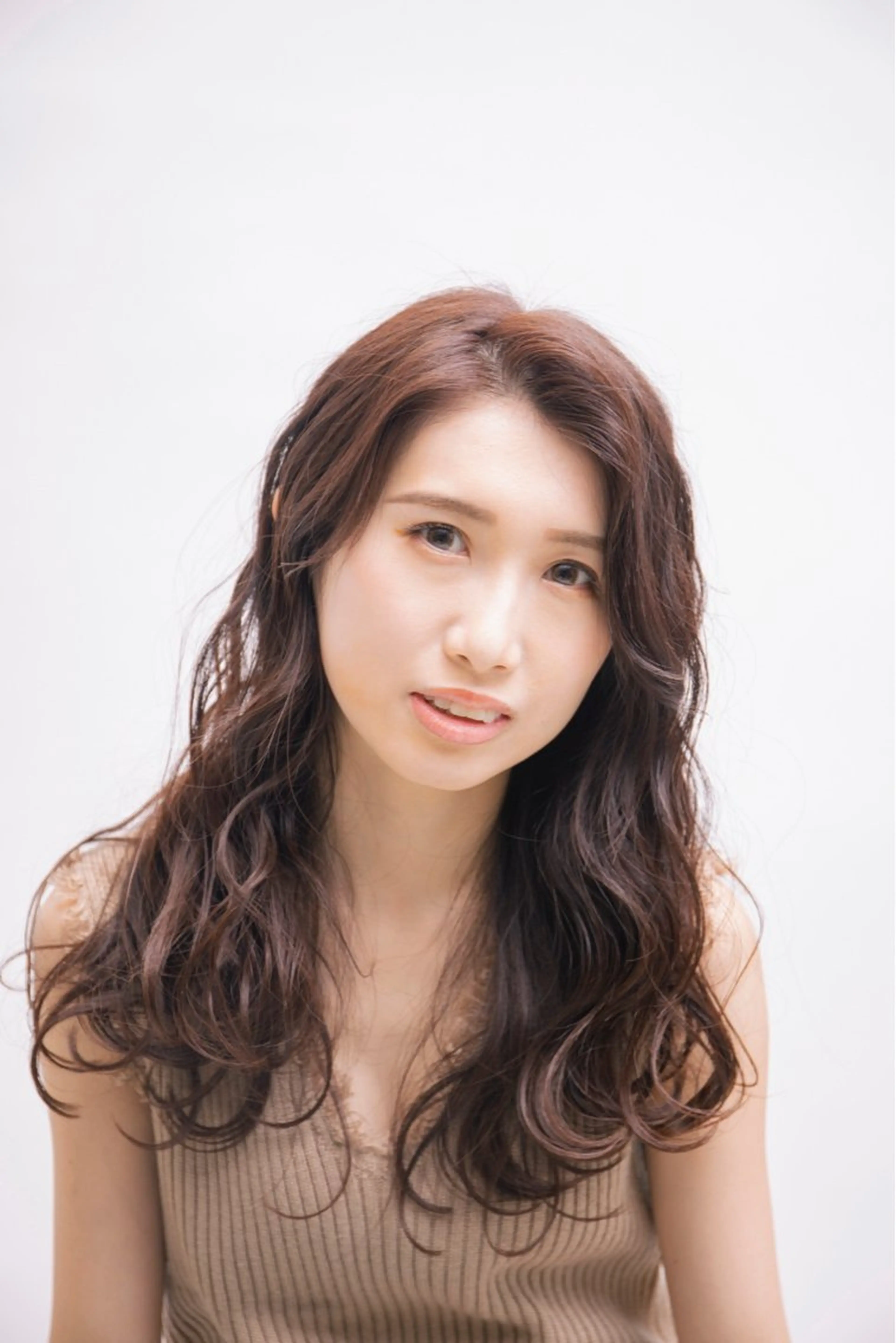 ロング カラー かきあげバング カット 韓国ヘア/ヨシンモリ /髪質改善/髙橋遥のヘアスタイル