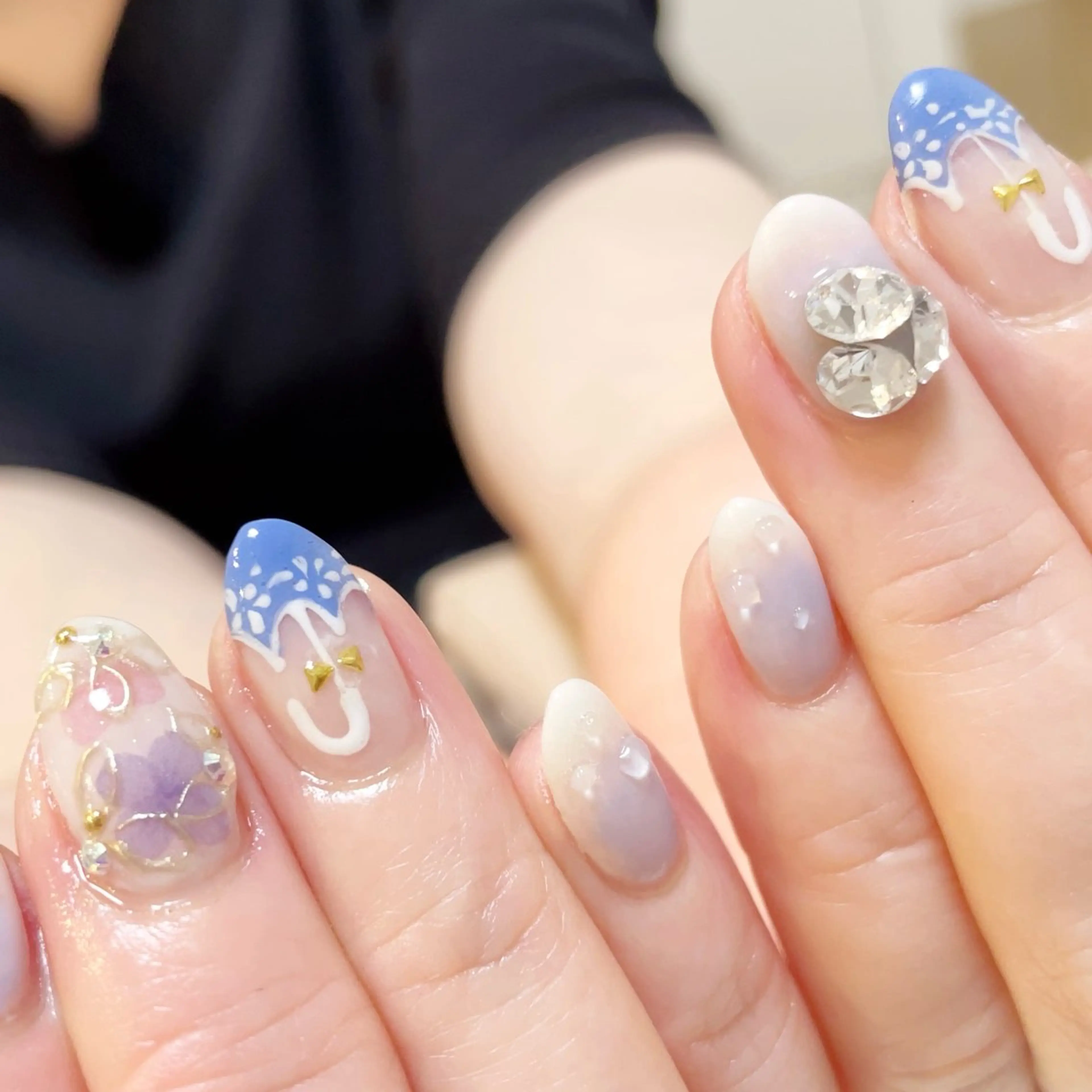 ネイル manis .のネイルデザイン