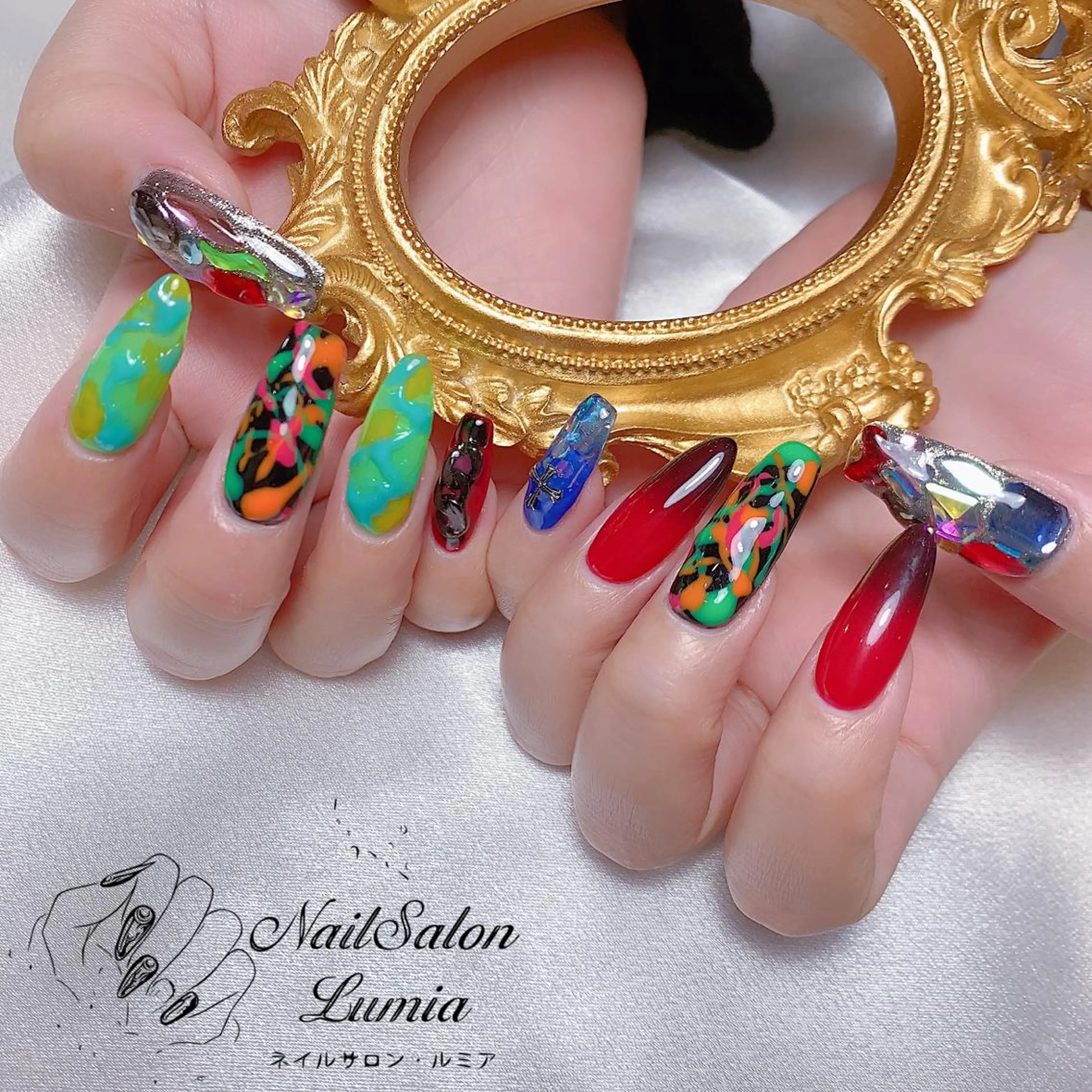 ネイル ハンドネイル ネイルサロン ルミア Lumia 店長のネイルデザイン