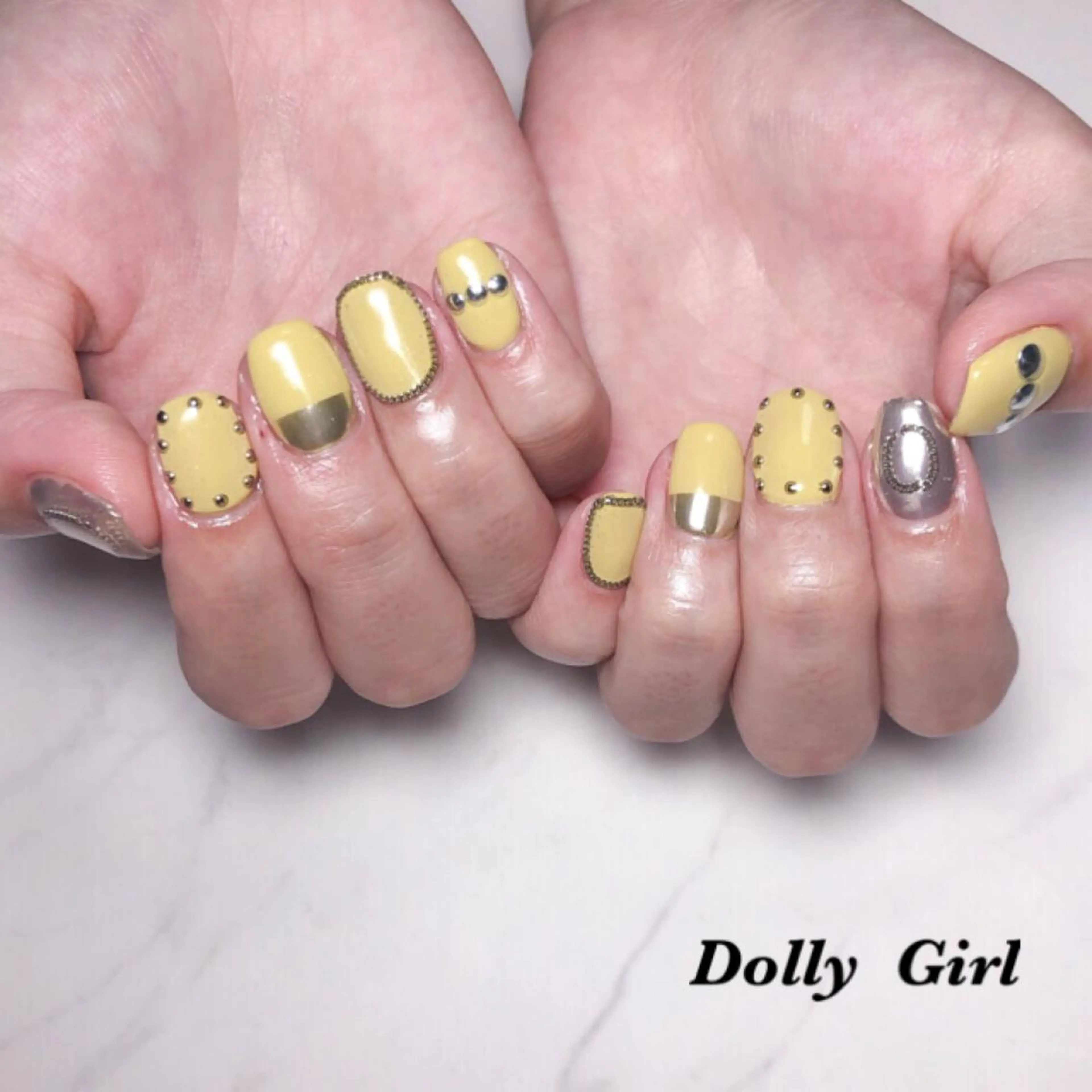 ネイル 個室ネイルサロンDolly Girl〜ドーリーガール〜所属・DollyGirl KYOKOのネイルデザイン