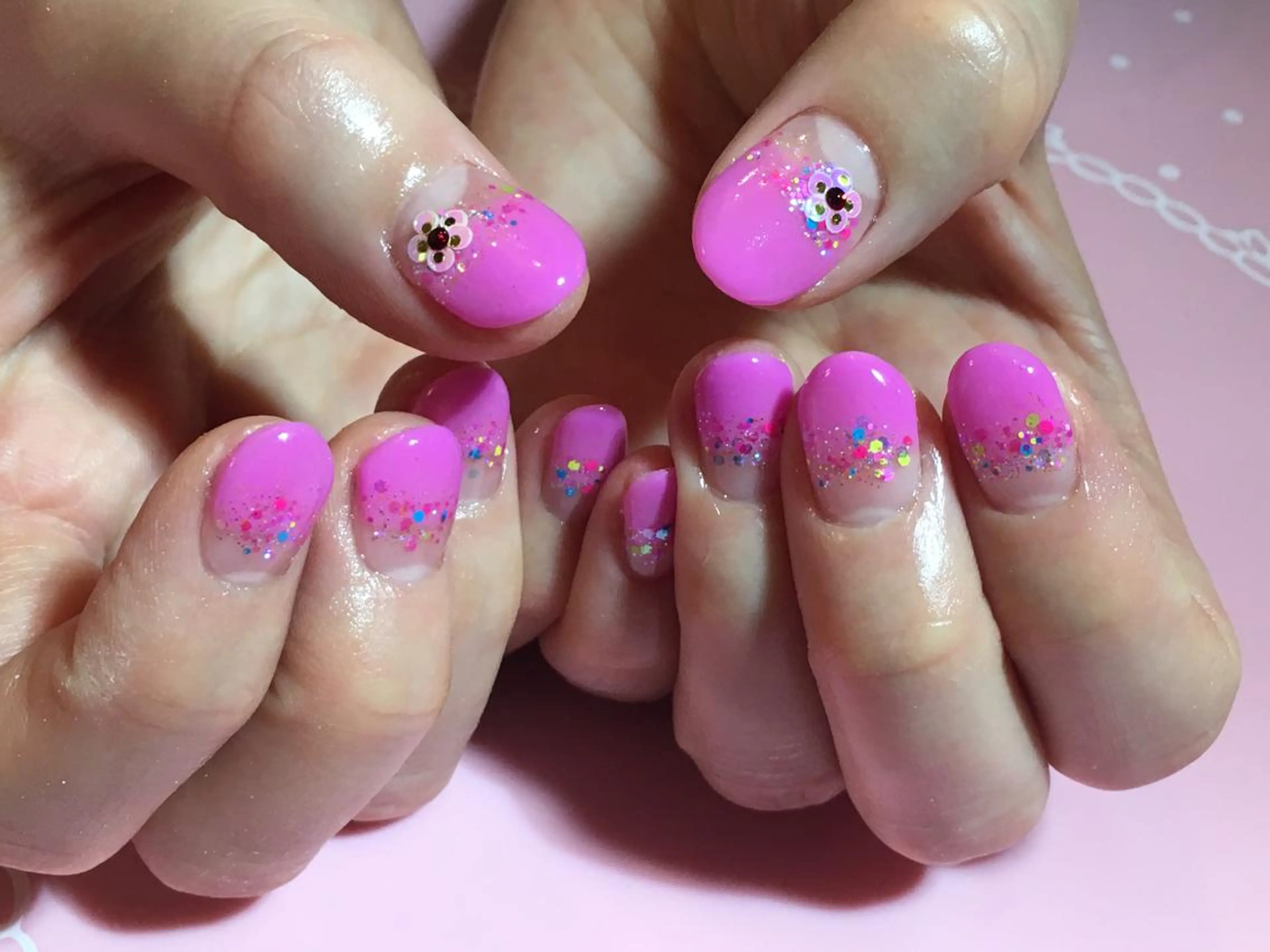 ネイル 古川 里美のネイルデザイン