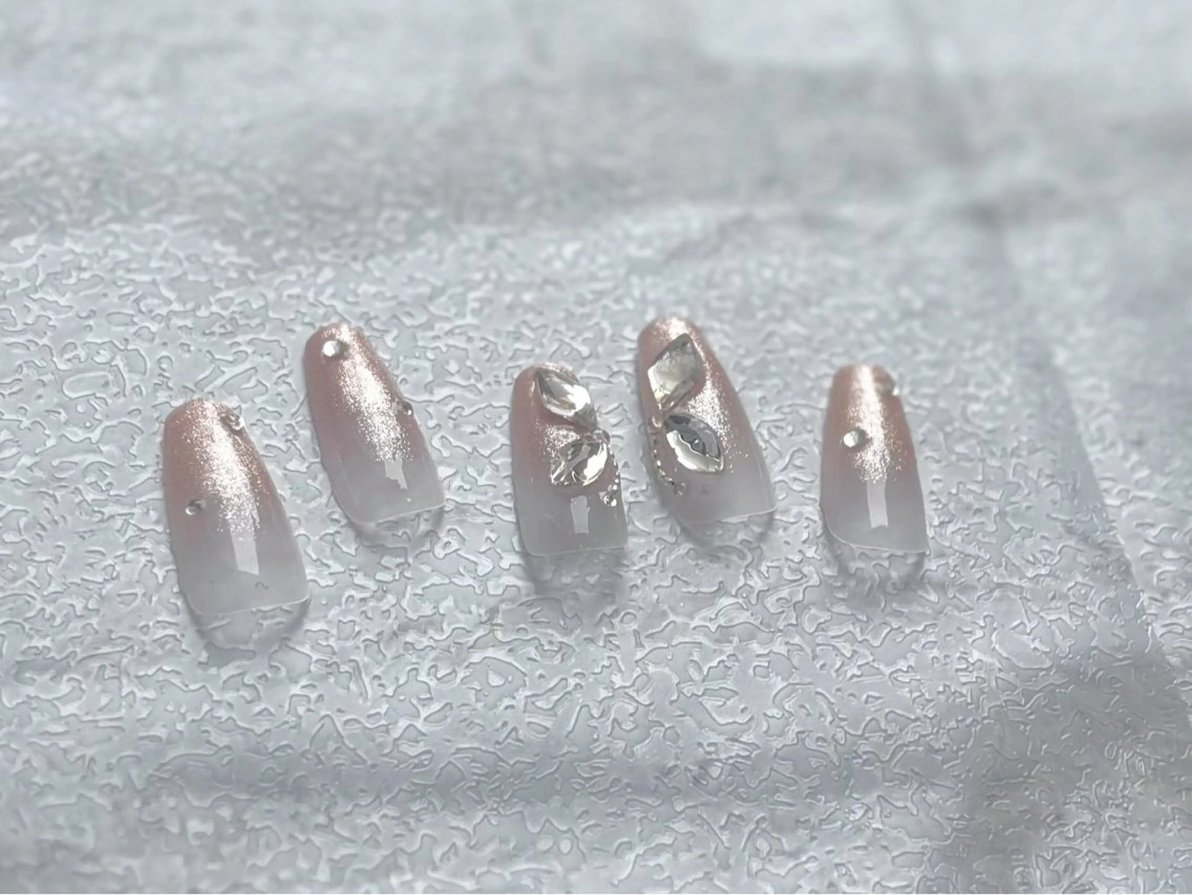 ネイル ワンホンネイル ハンドネイル Bibinail ☆namiのネイルデザイン