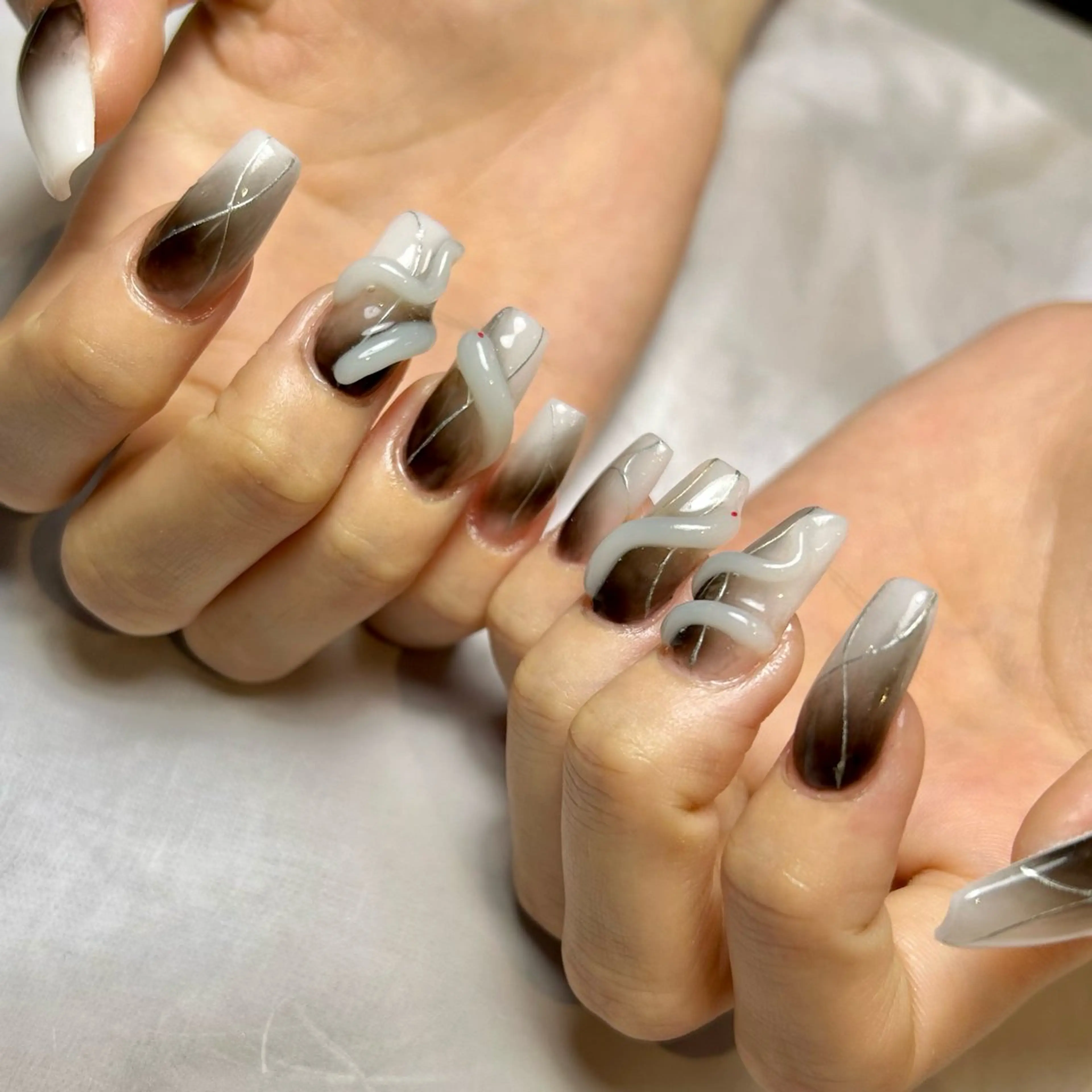 ネイル 持ち込み ハンドネイル Reflection marikoのネイルデザイン