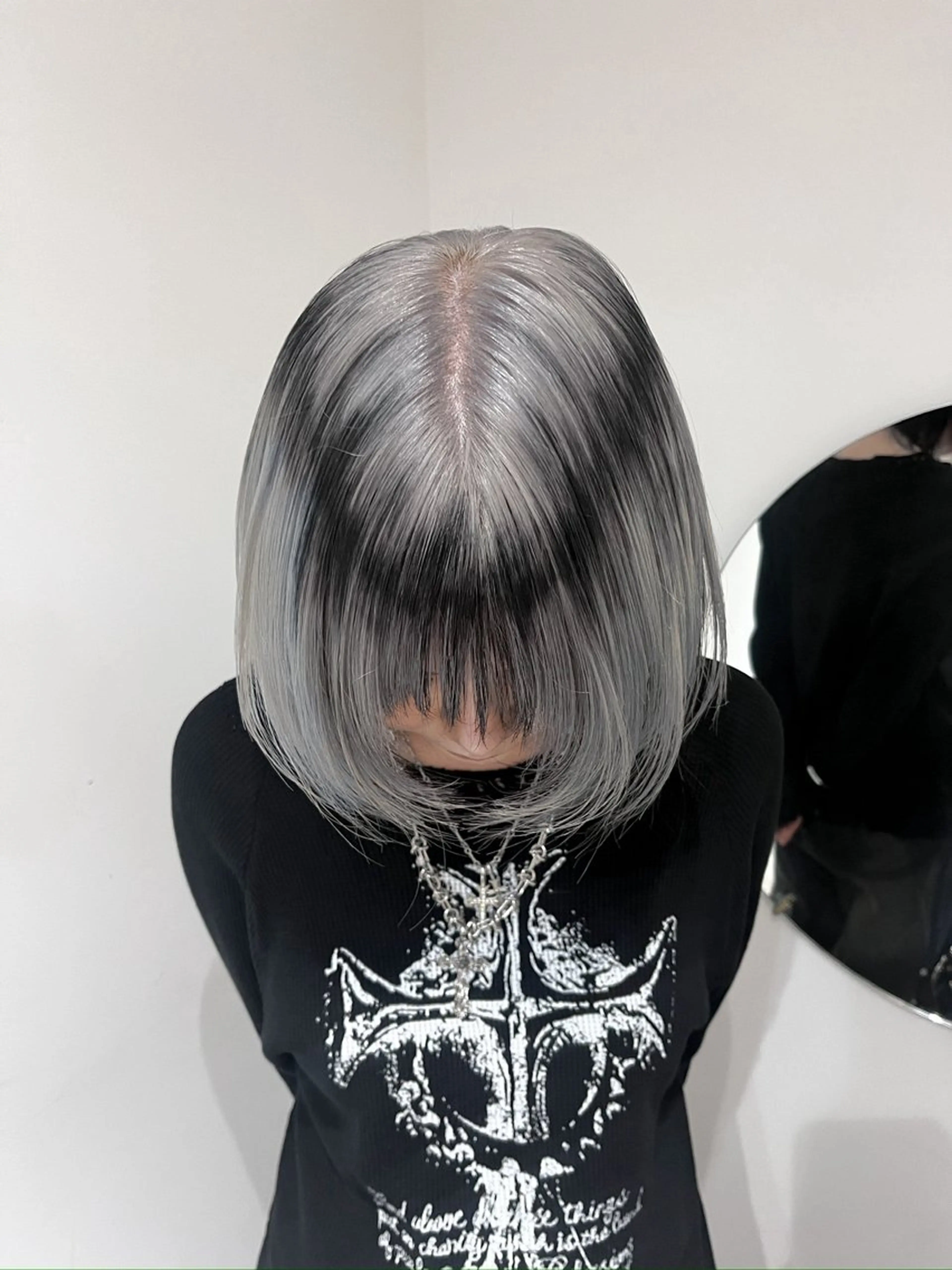 ミディアム カラー ブリーチ ケアブリーチ ハイトーンカラー ヘアカラー TOTA 唯一無二カラーのヘアスタイル