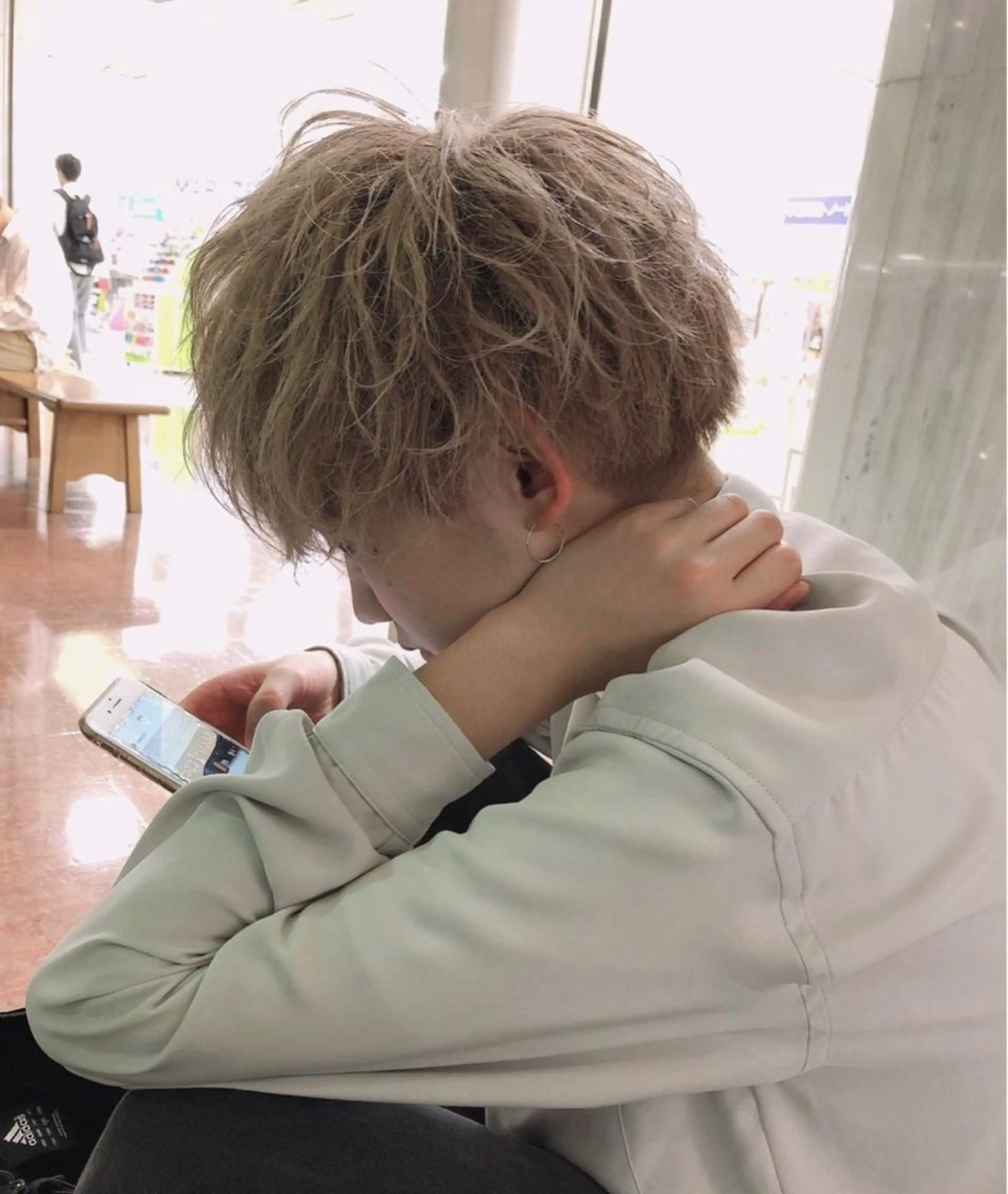 ショート メンズ マッシュ ヘアカラー トリートメント Hair Resort ALL BLue所属・細貝 舞利のヘアスタイル