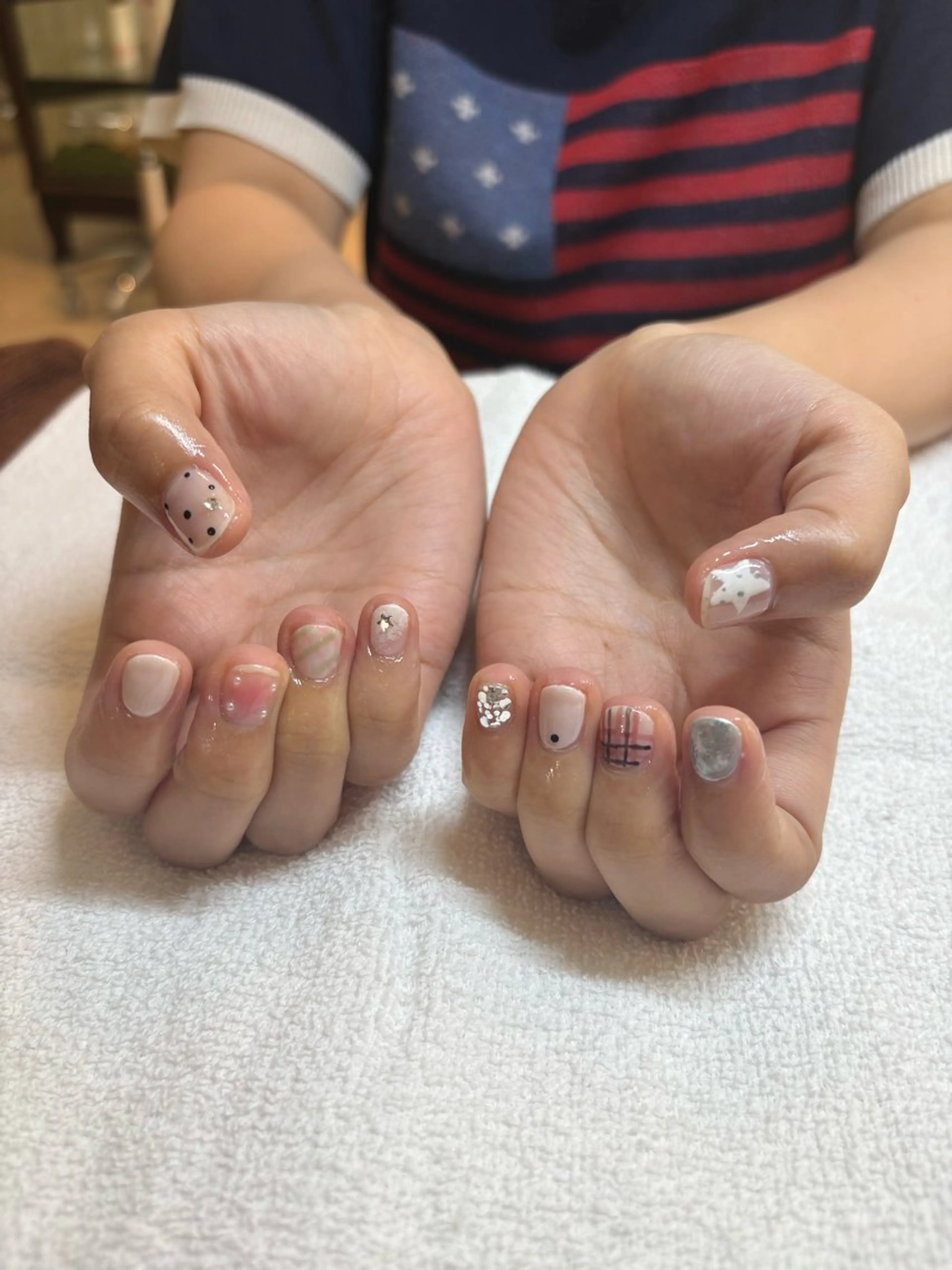 ネイル ハンドネイル Of  hair宮崎台店所属・菊池 菜月のヘアスタイル