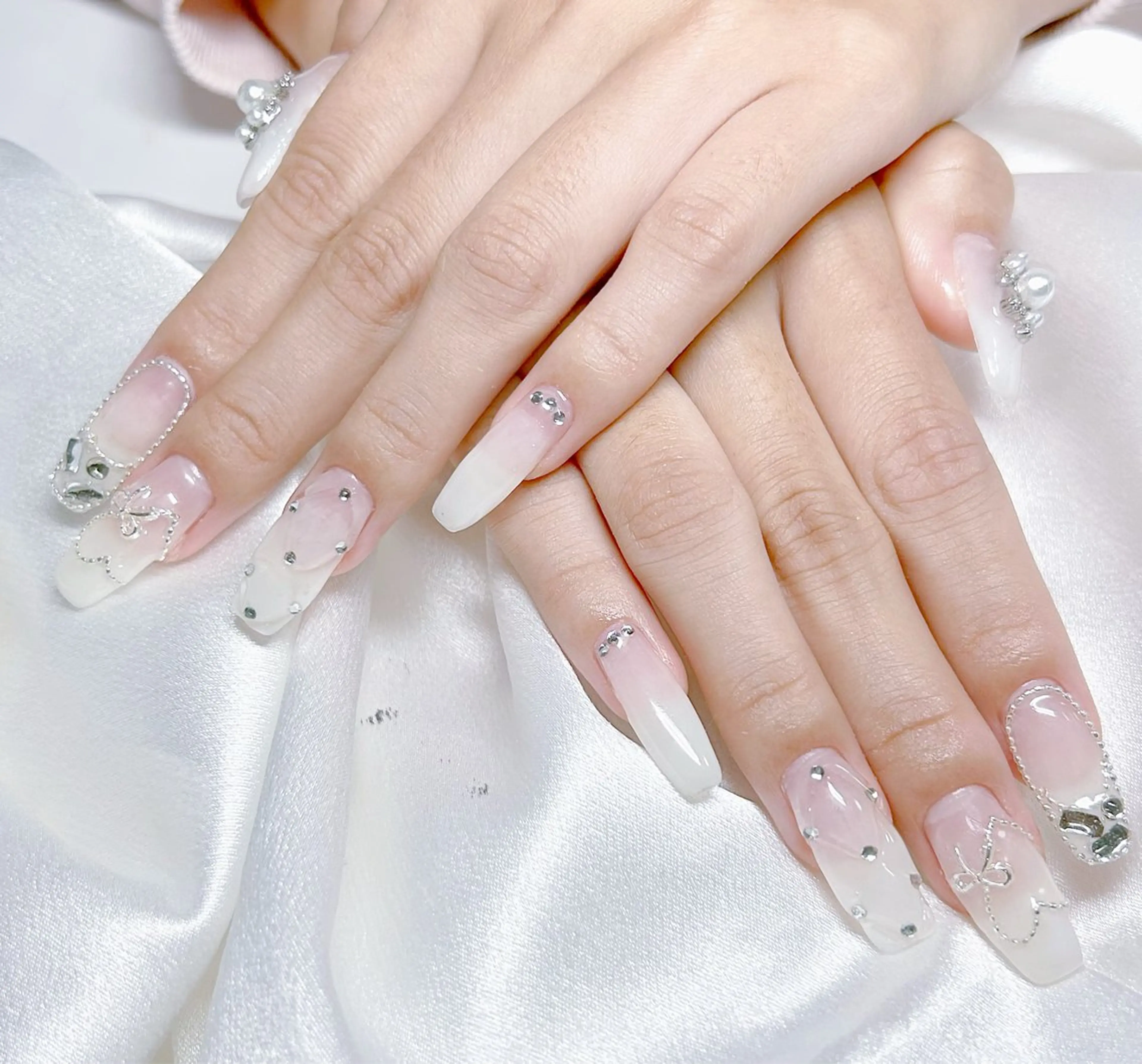 ネイル コウ ヨウのネイルデザイン