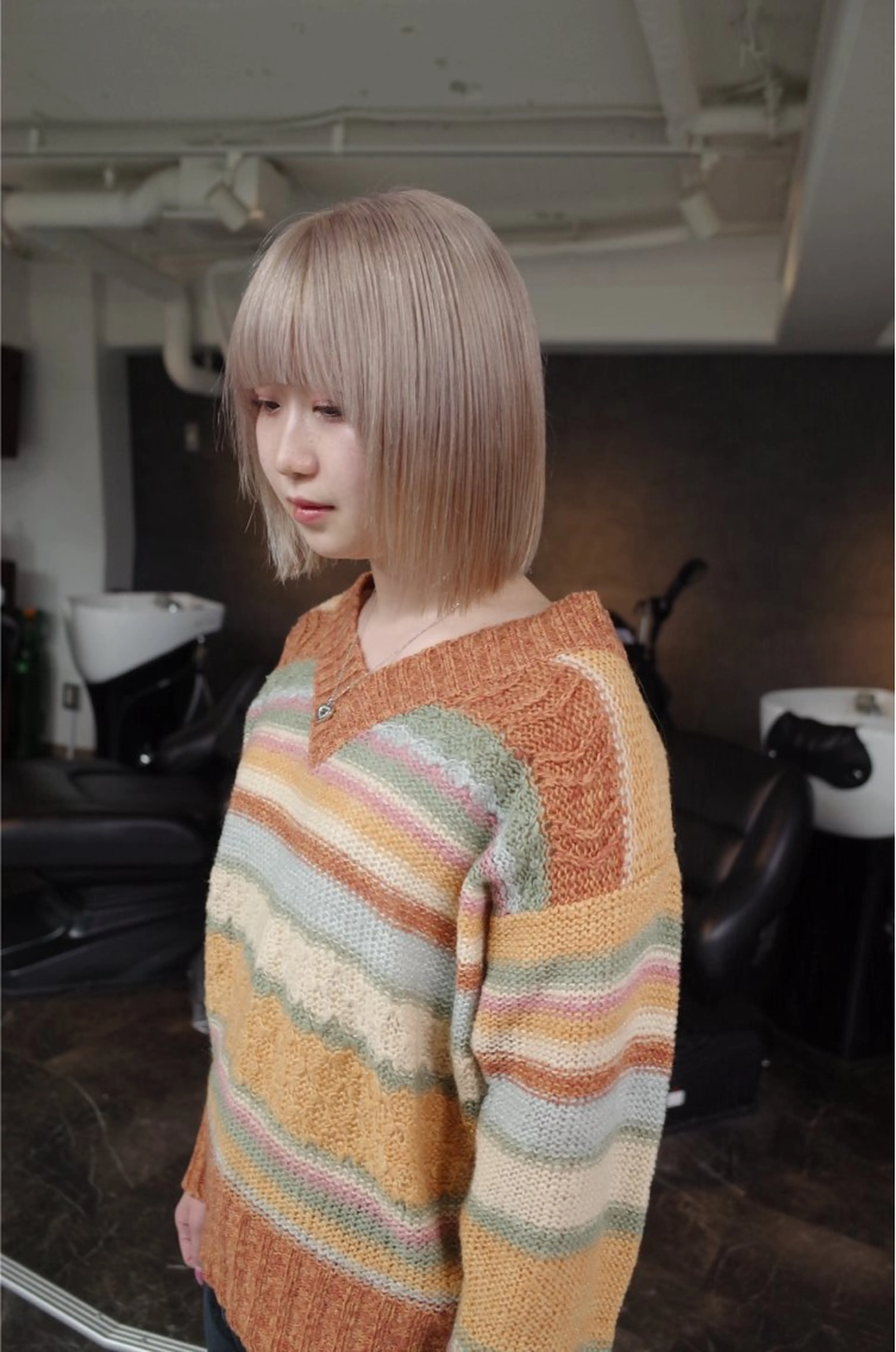 ミディアム カラー ベージュカラー ホワイトベージュ ボブ 髪質改善/ブリーチ EITOのヘアスタイル