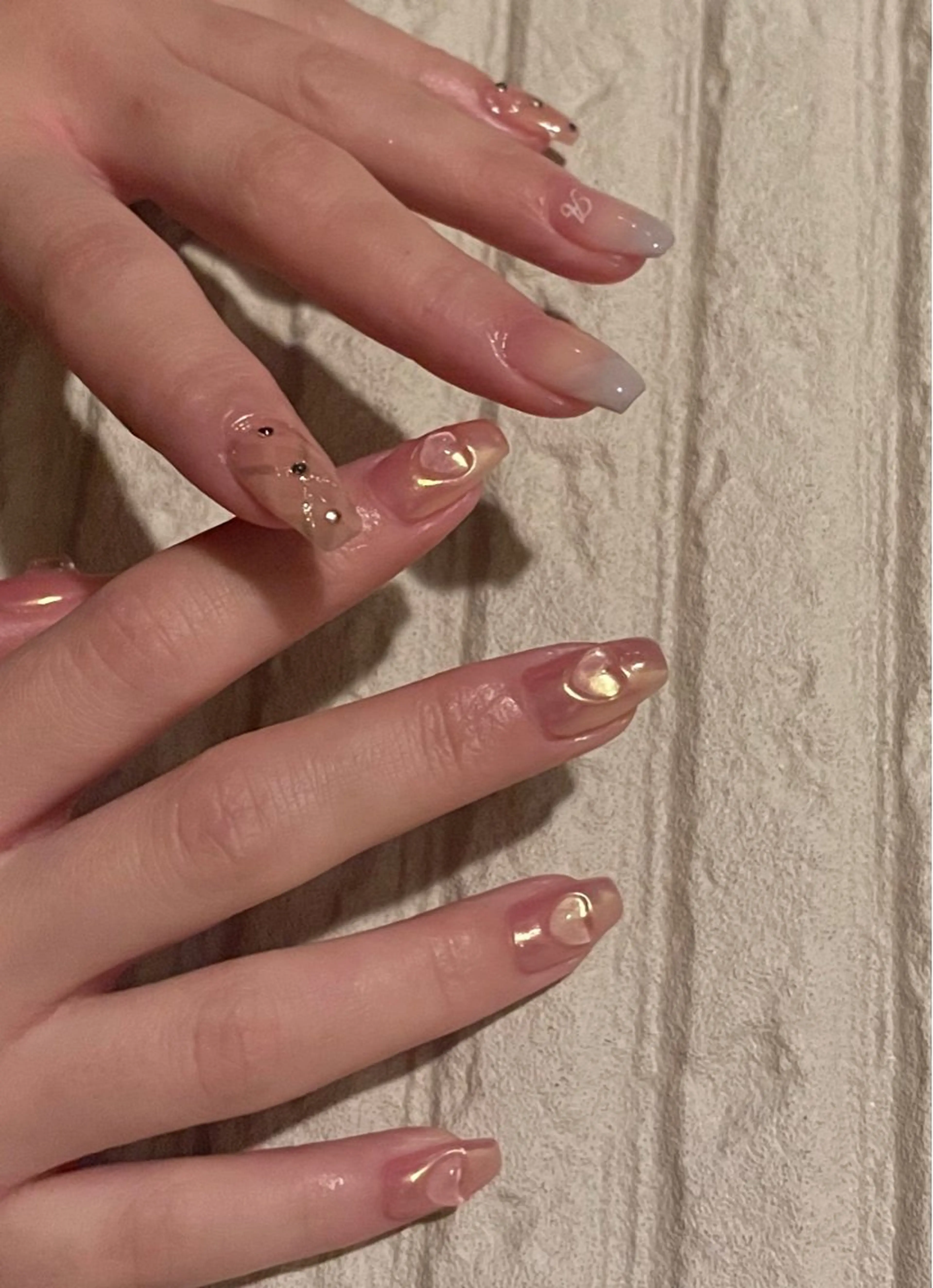 ネイル Elle. RIONのネイルデザイン