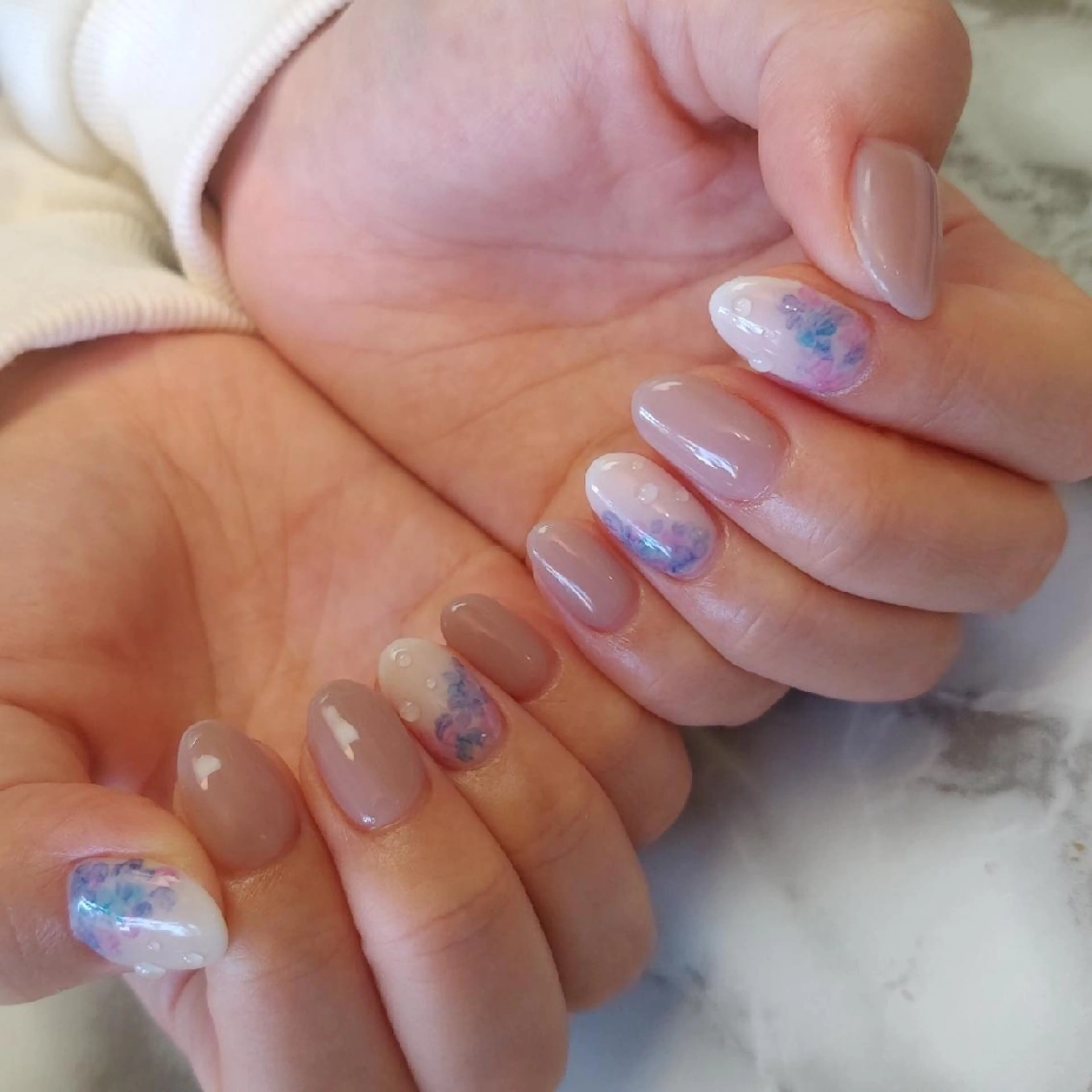 ネイル ジェヌインネイル 河内のネイルデザイン