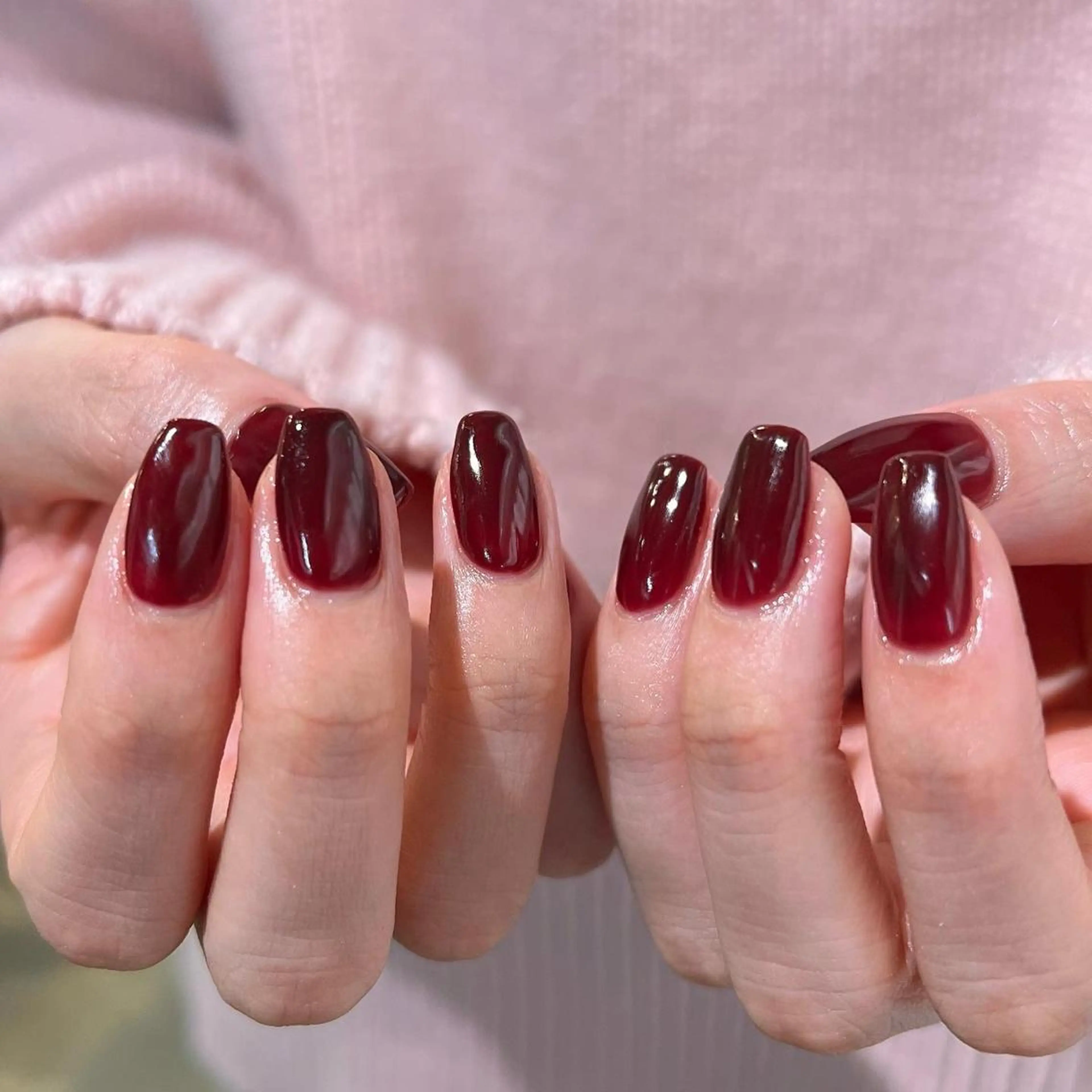 ネイル ボルドー ハンドネイル Nico所属・Nico🌛 Karenのネイルデザイン