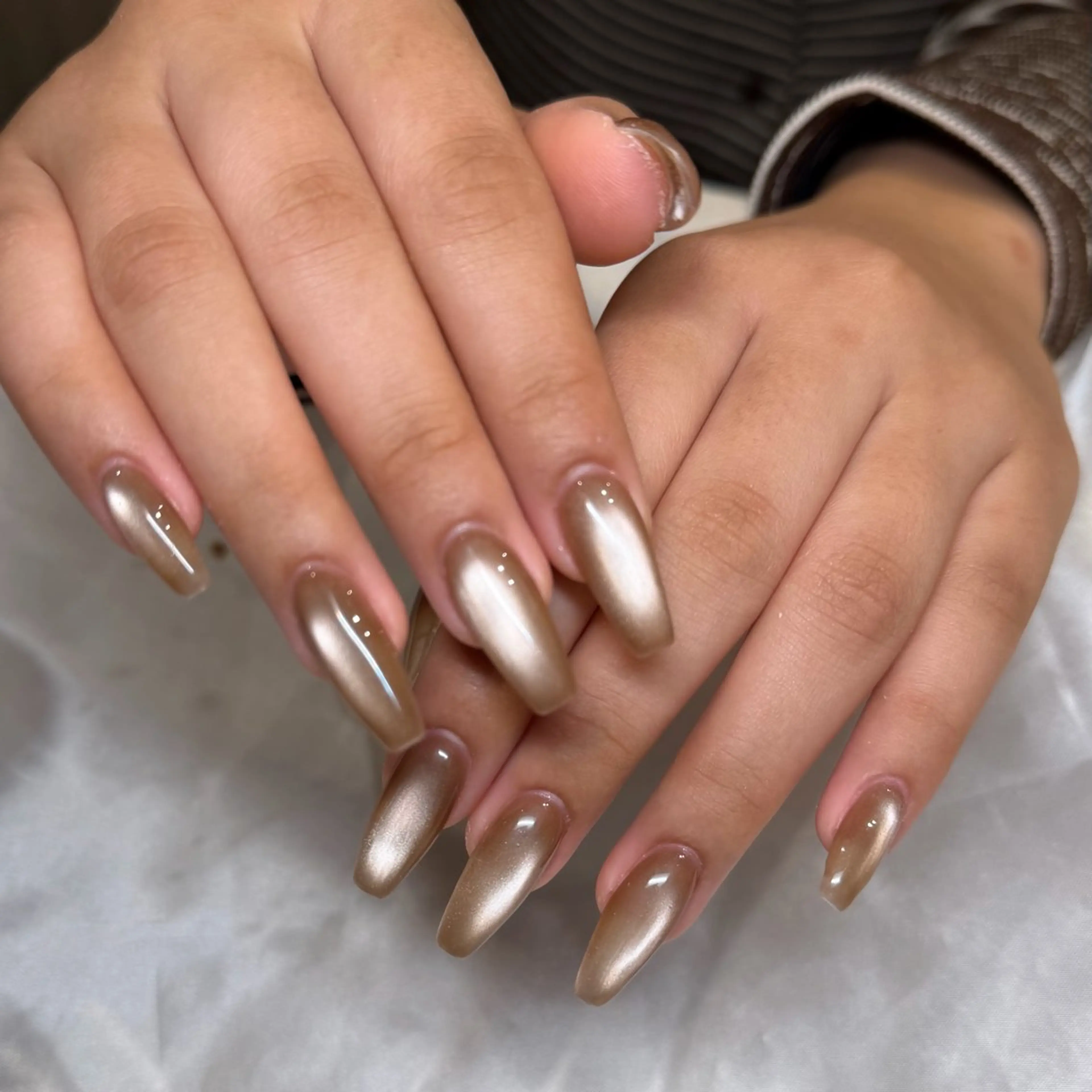 ネイル アートネイル ジェルネイル マグネットネイル パラジェル シンプルネイル ハンドネイル aries 心斎橋所属・Misaki Aries心斎橋店のネイルデザイン