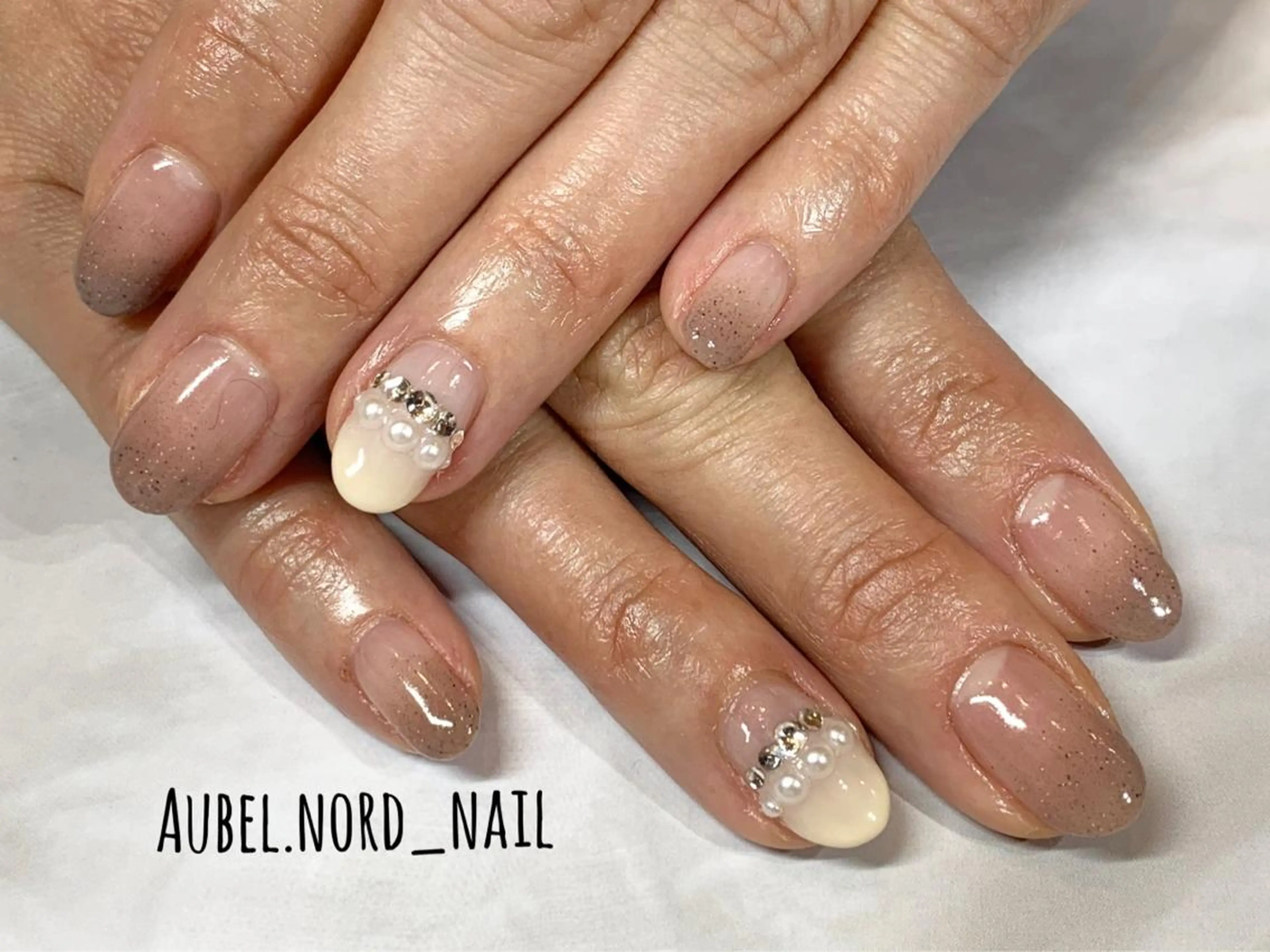 ネイル Aubel.nord_nail所属・Aubel.nord オーベルノールのネイルデザイン