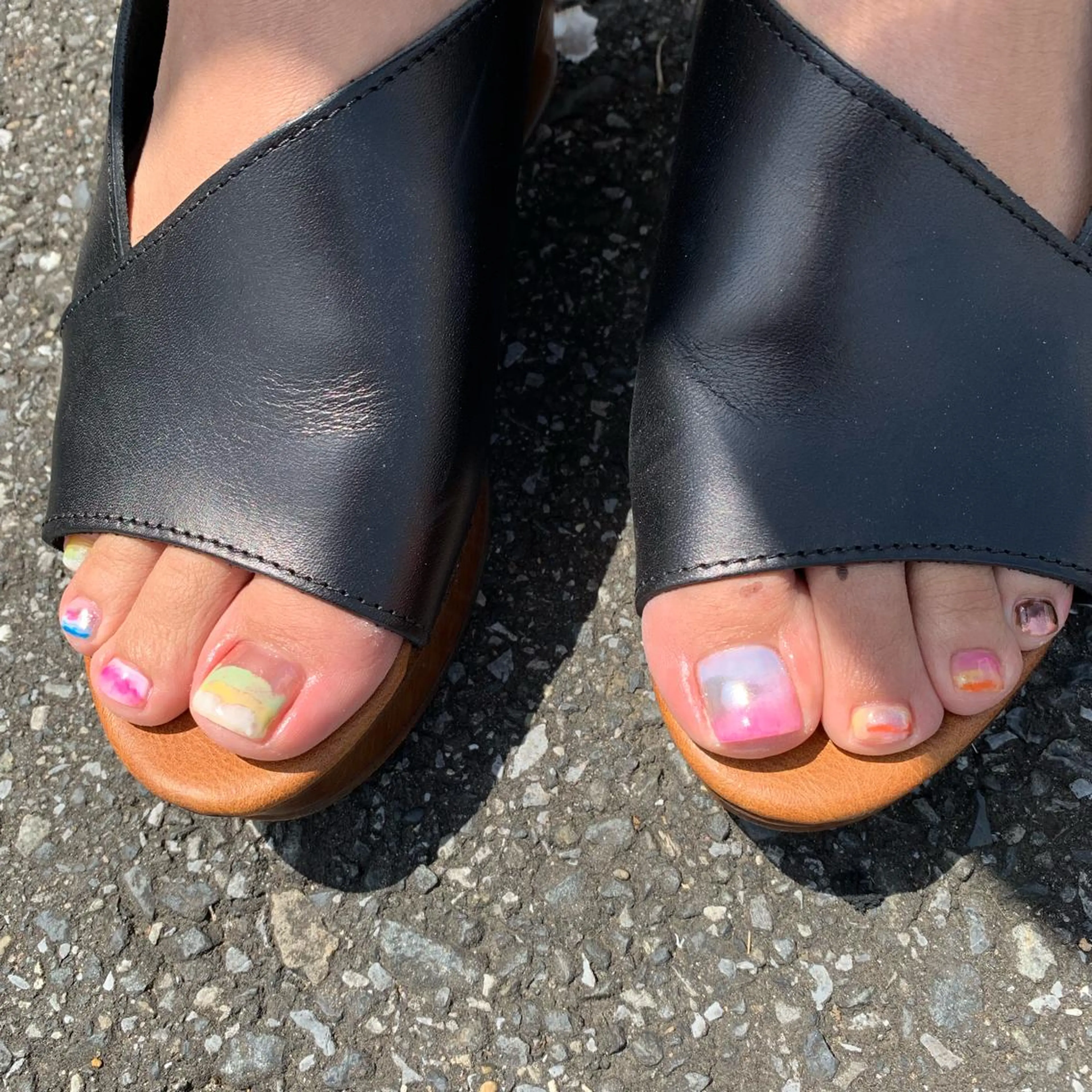 ネイル アートネイル フットネイル 佐藤 穂乃香のネイルデザイン