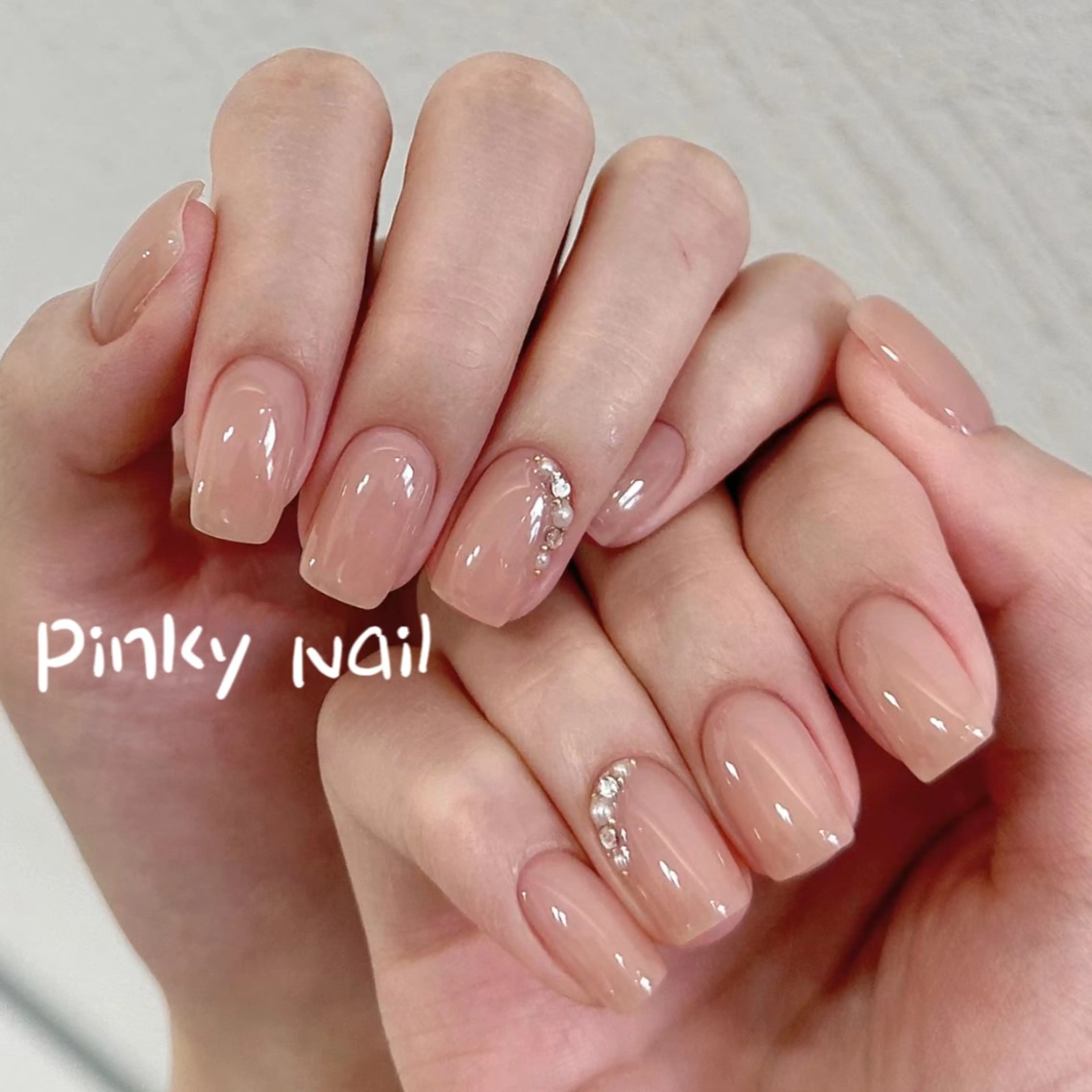 ネイル 坂本 菜々子のネイルデザイン