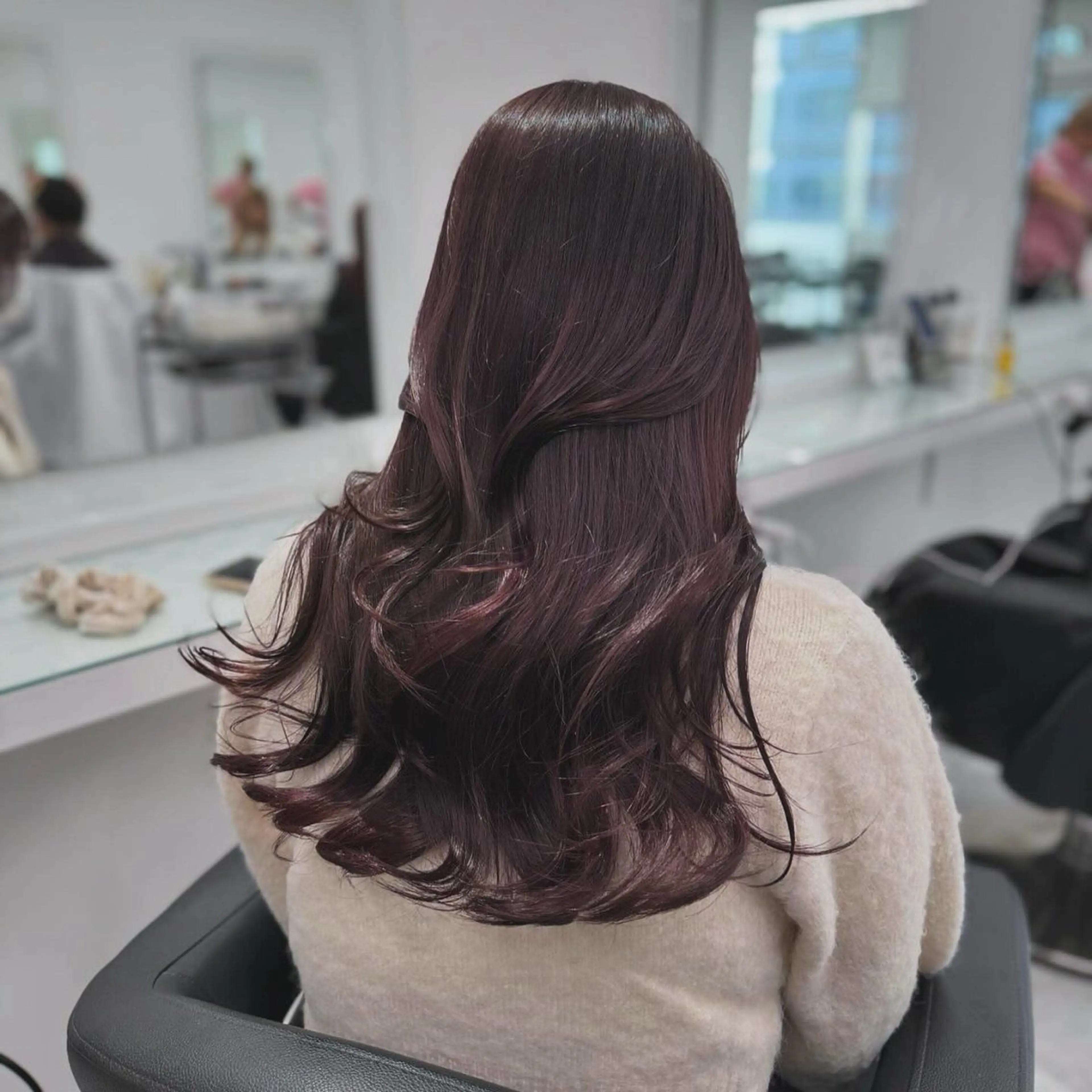 ロング カラー ヘアカラー ダメージレスハイ トーン💖kanonのヘアスタイル