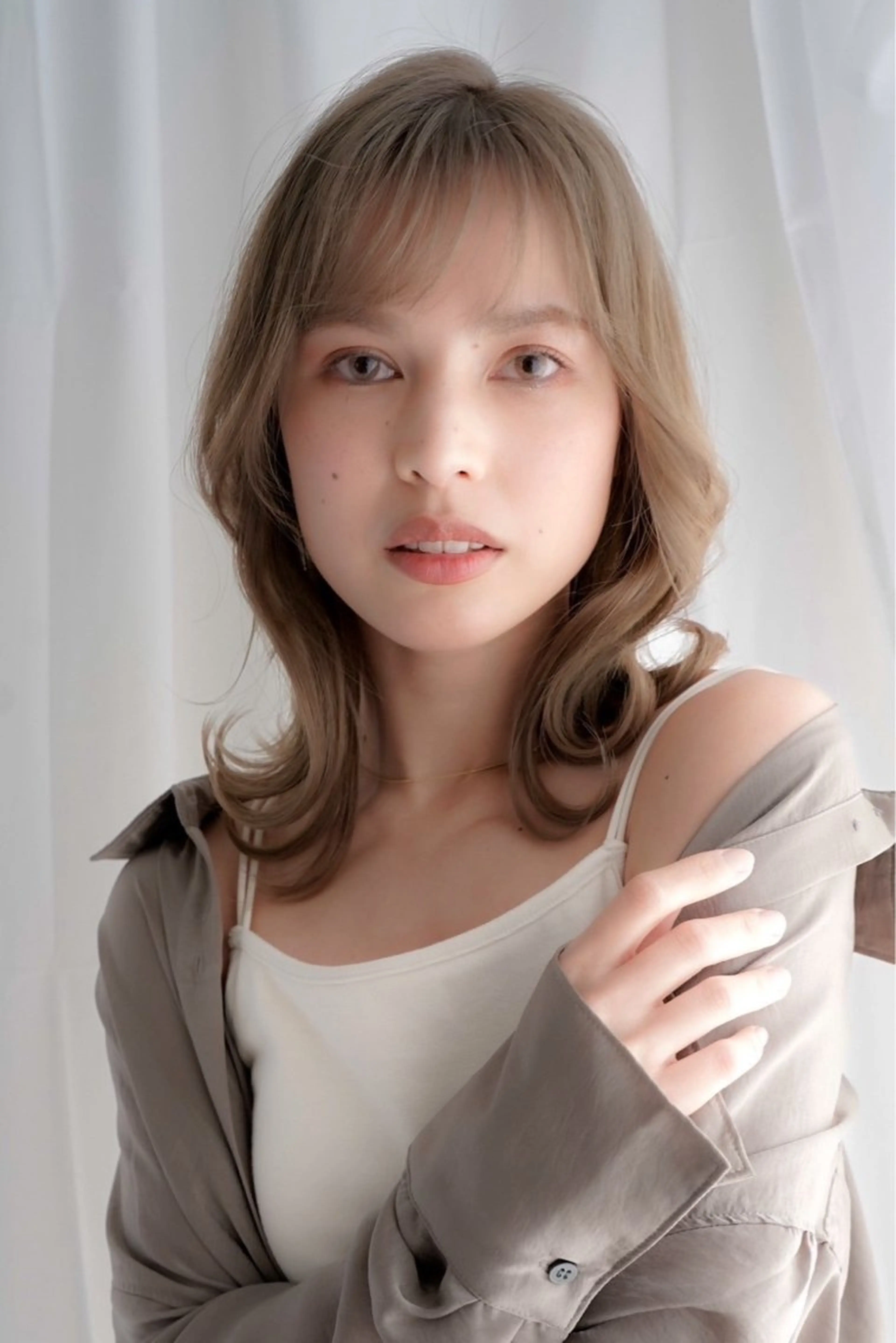 カット+ファッションカラー  ※ シャンプーブロー込/ロング料金別でブリーチなし　¥9000の写真