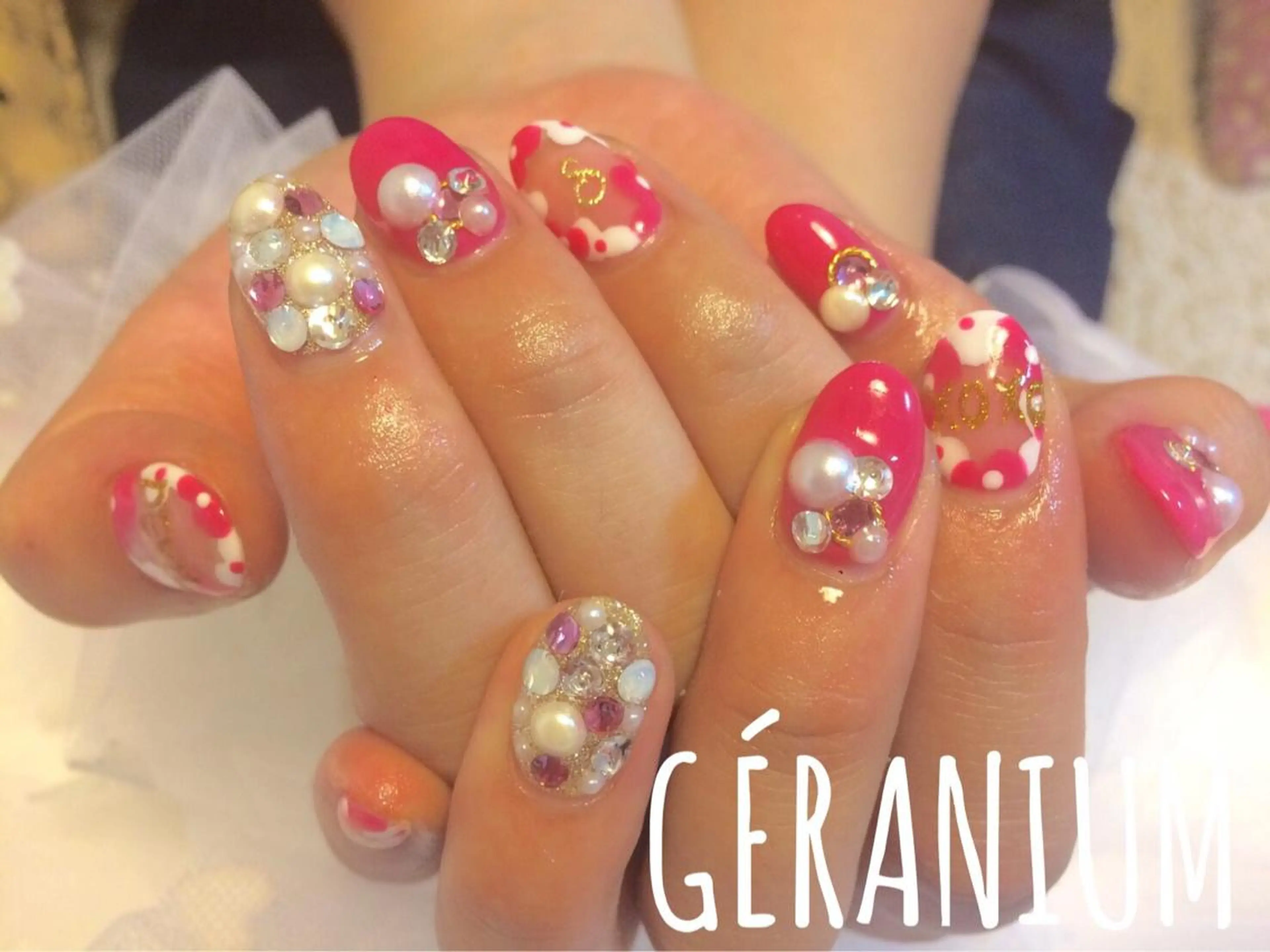 ネイル ピンク GéRanium Harukaのネイルデザイン