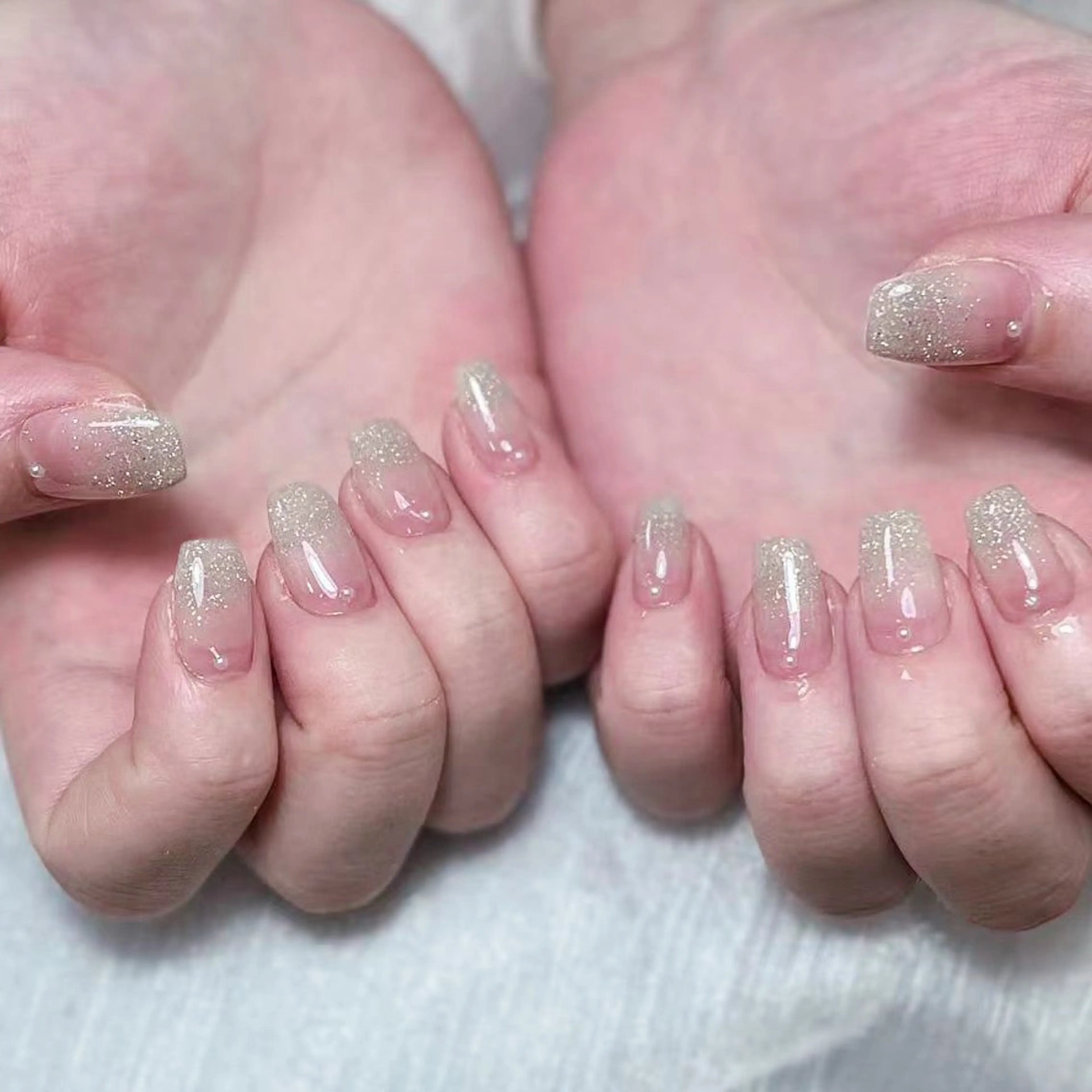ショート ハンドネイル DIAMOND Nail☁️のネイルデザイン