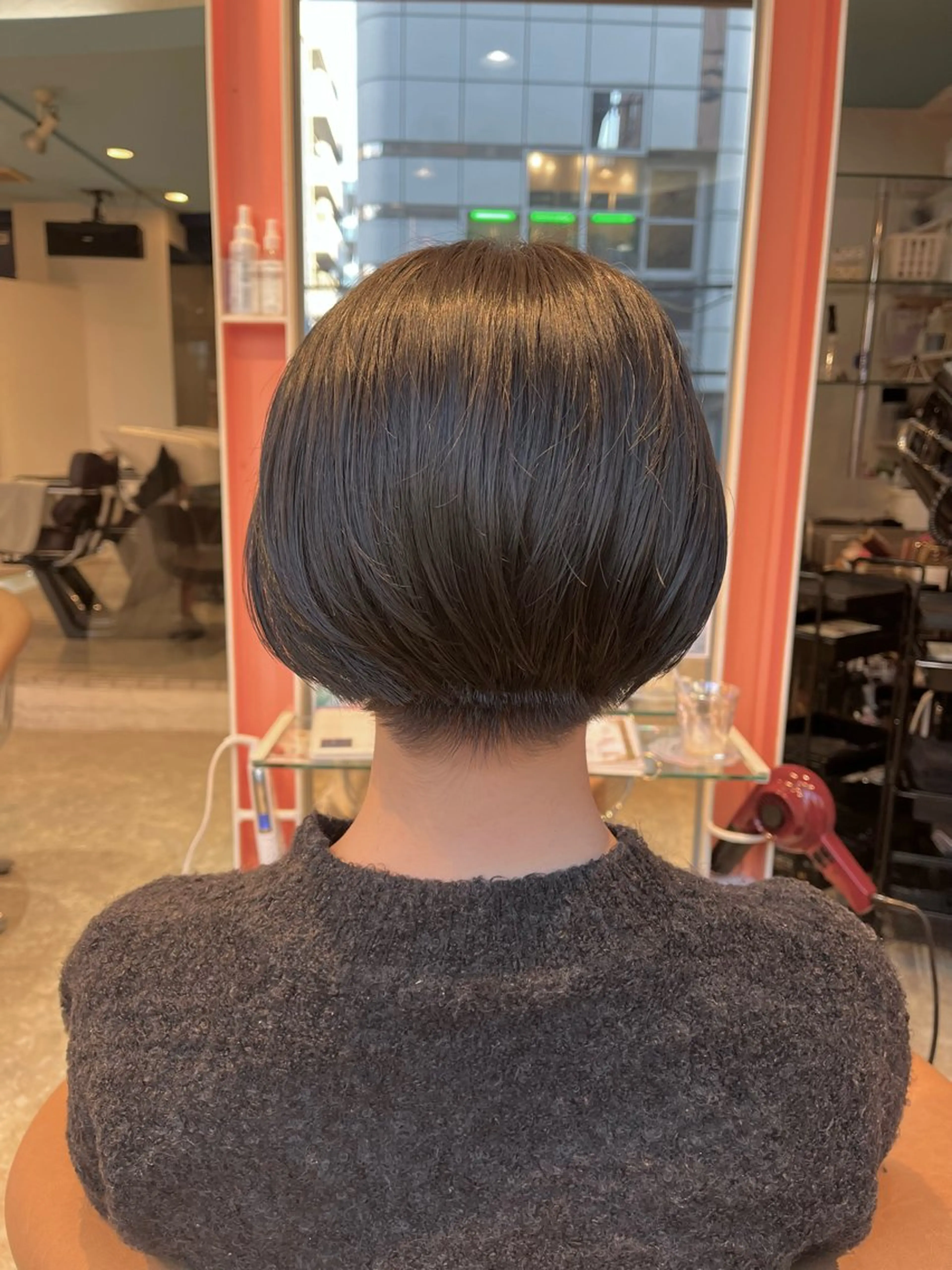 ショート カラー カット ヘアカラー うしだ かおるのヘアスタイル