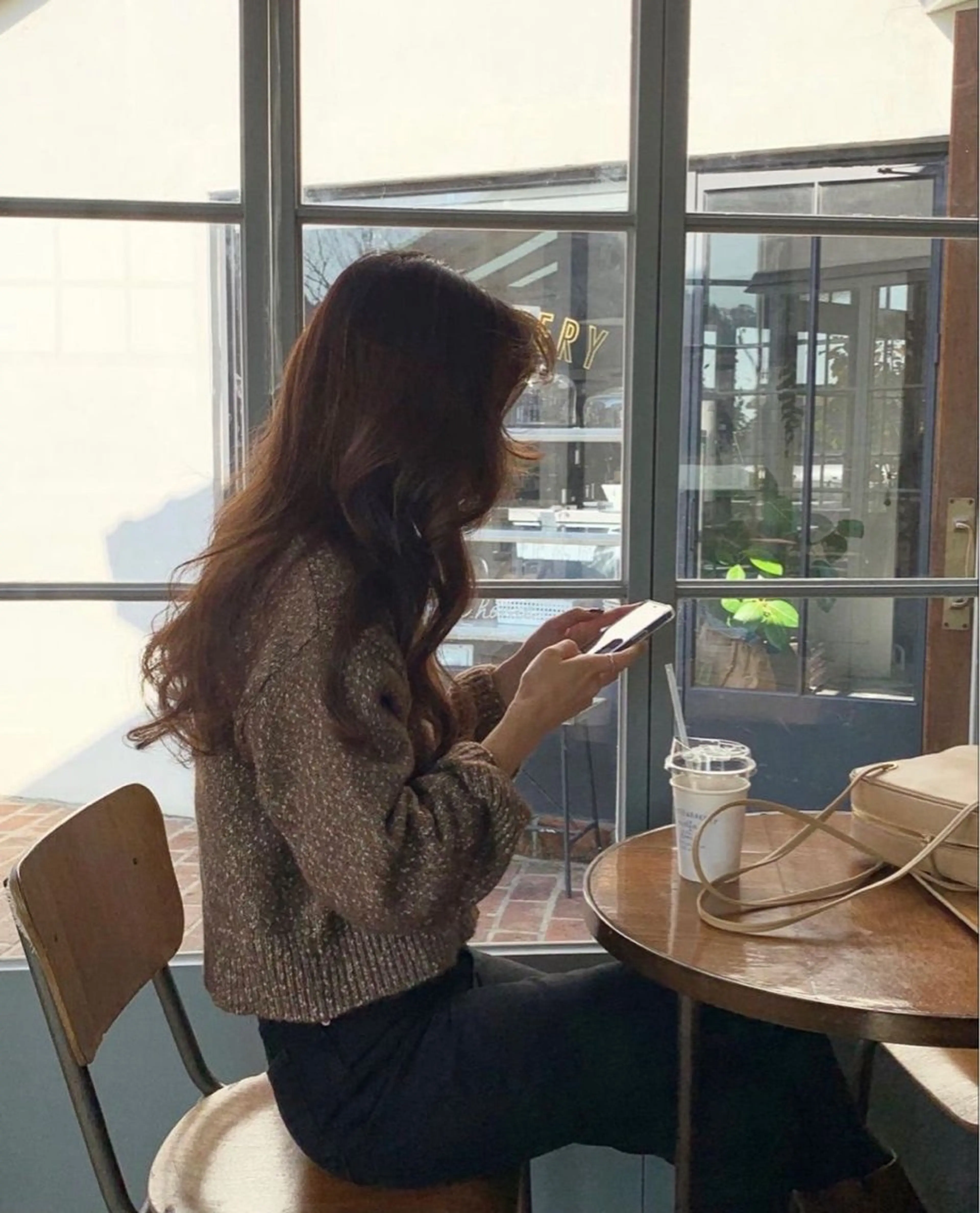 ロング カラー ナチュラル大人っぽい スタイル　MAORIのヘアスタイル