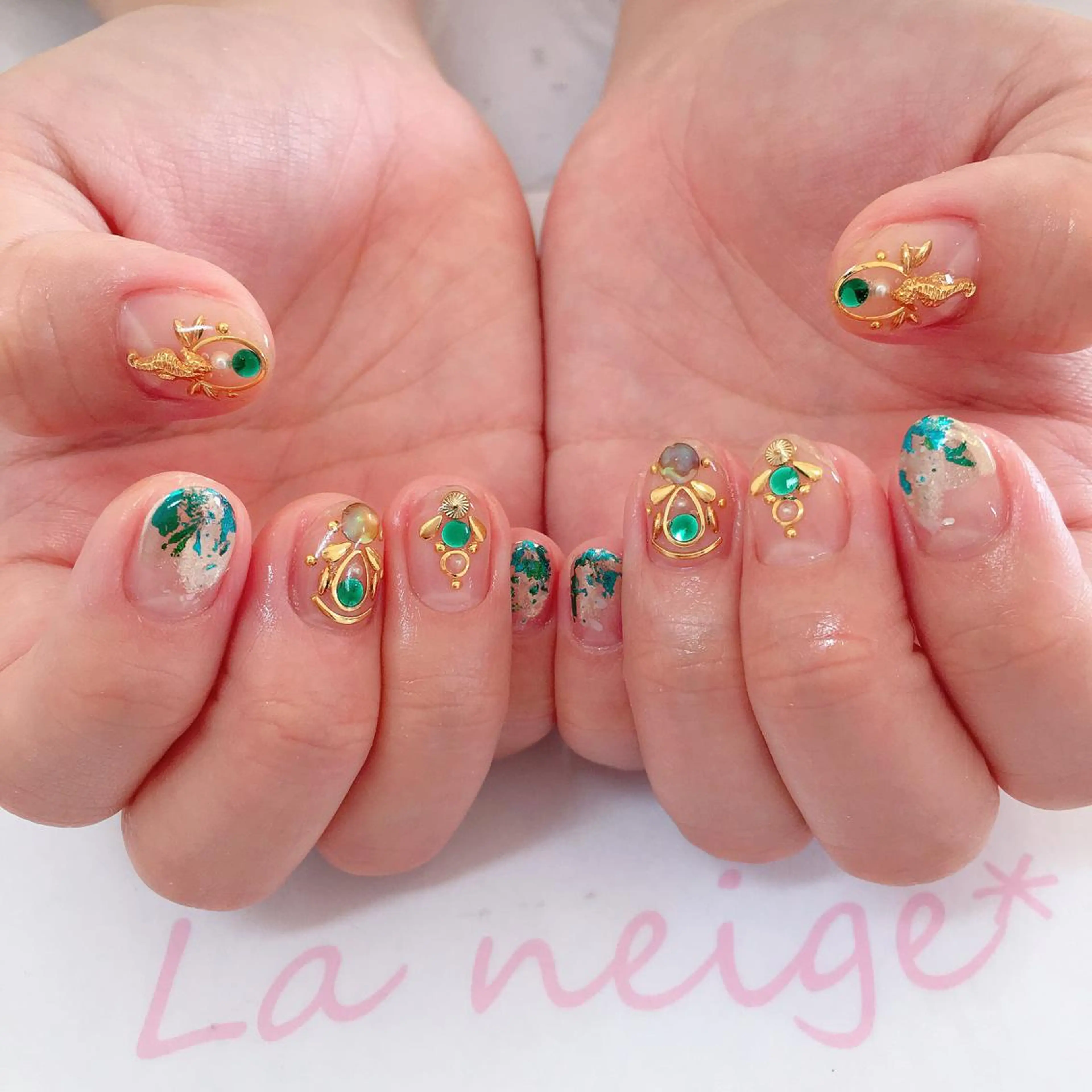 ネイル La neige* yuki 🥯🍑のネイルデザイン