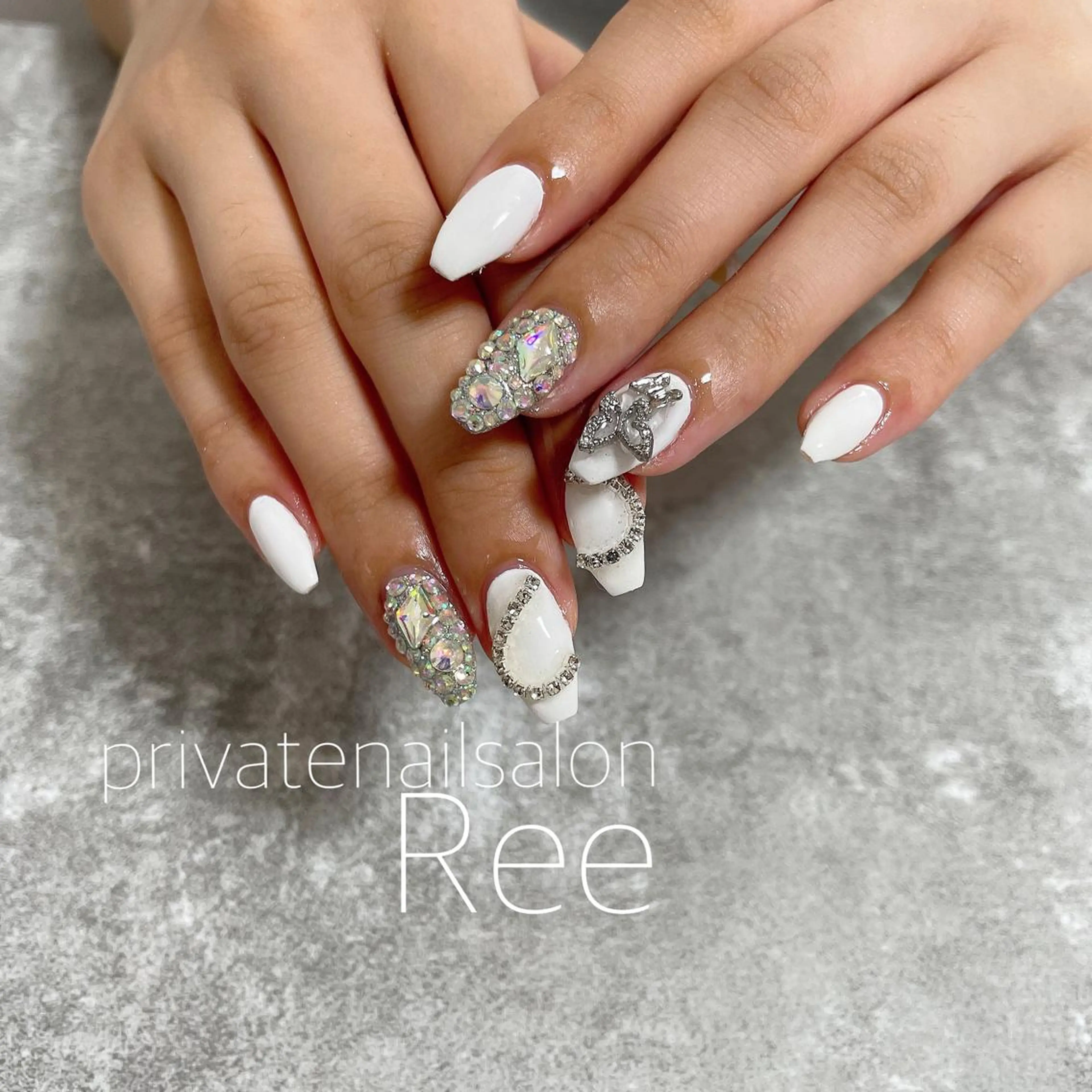 ネイル 知花 梨花のネイルデザイン