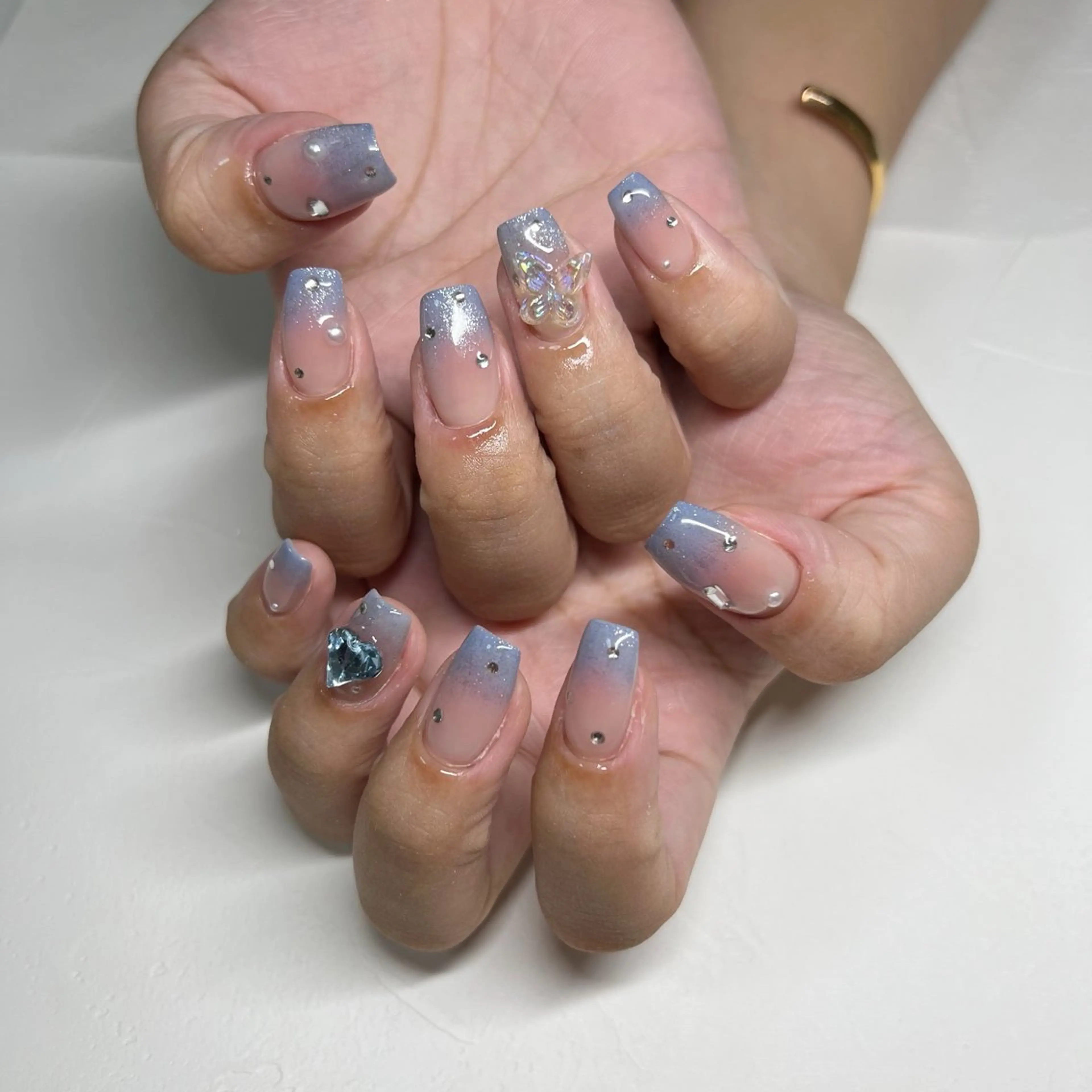 ネイル チークネイル マグネットネイル ハンドネイル 川端 京香のネイルデザイン