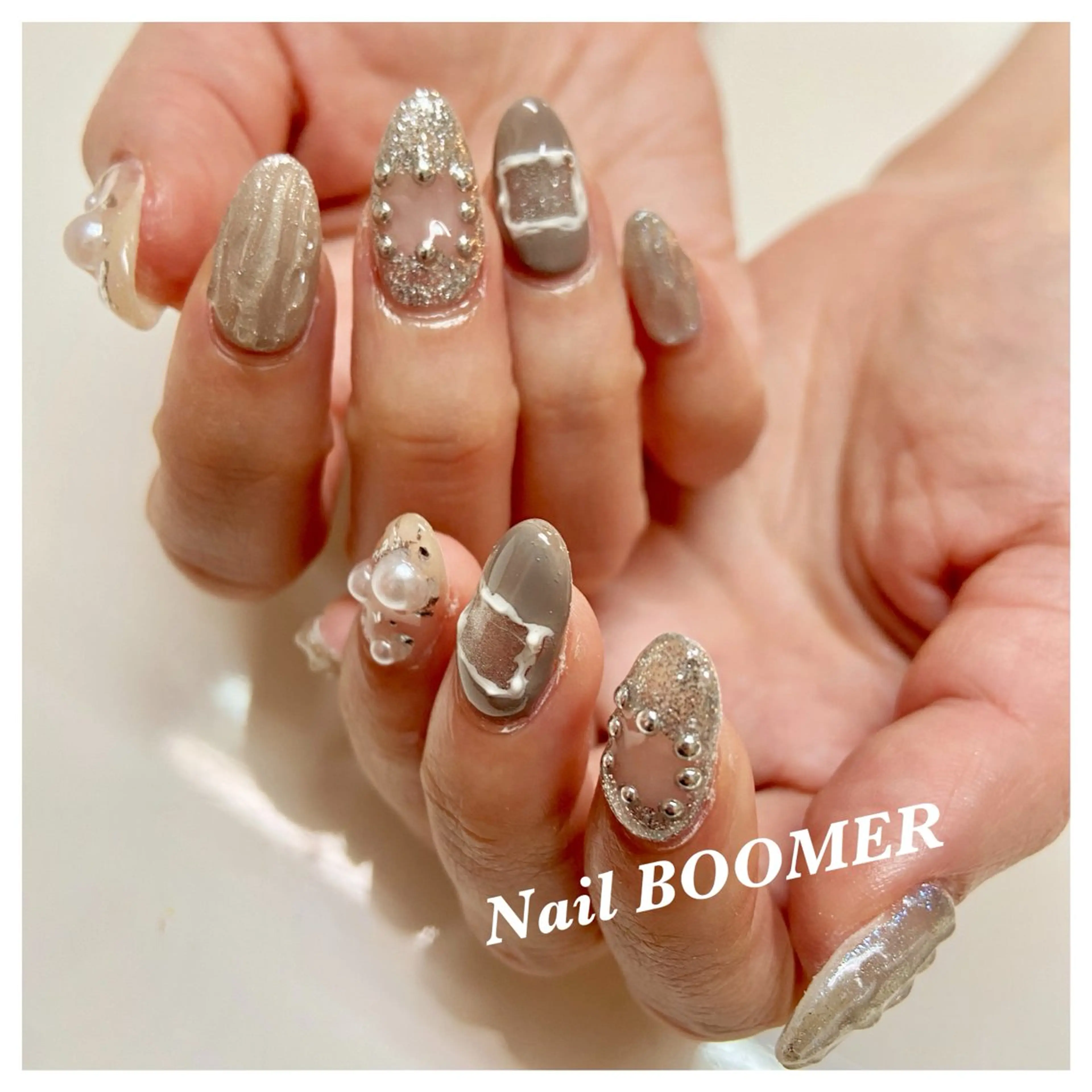 ネイル ハンドネイル ネイル ブーマーのネイルデザイン