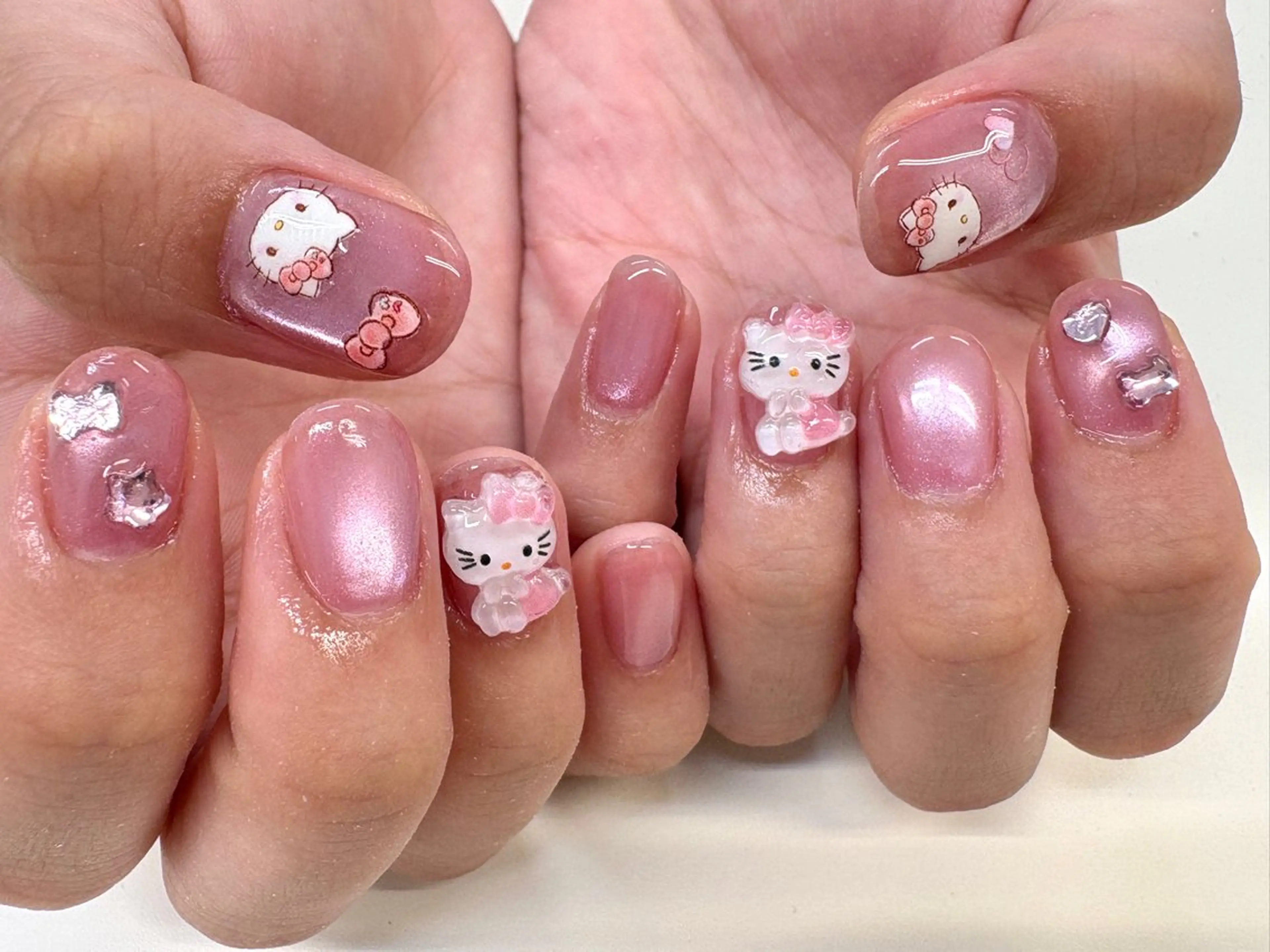 ネイル ハンドネイル cream nail salon所属・Crème Studioのネイルデザイン