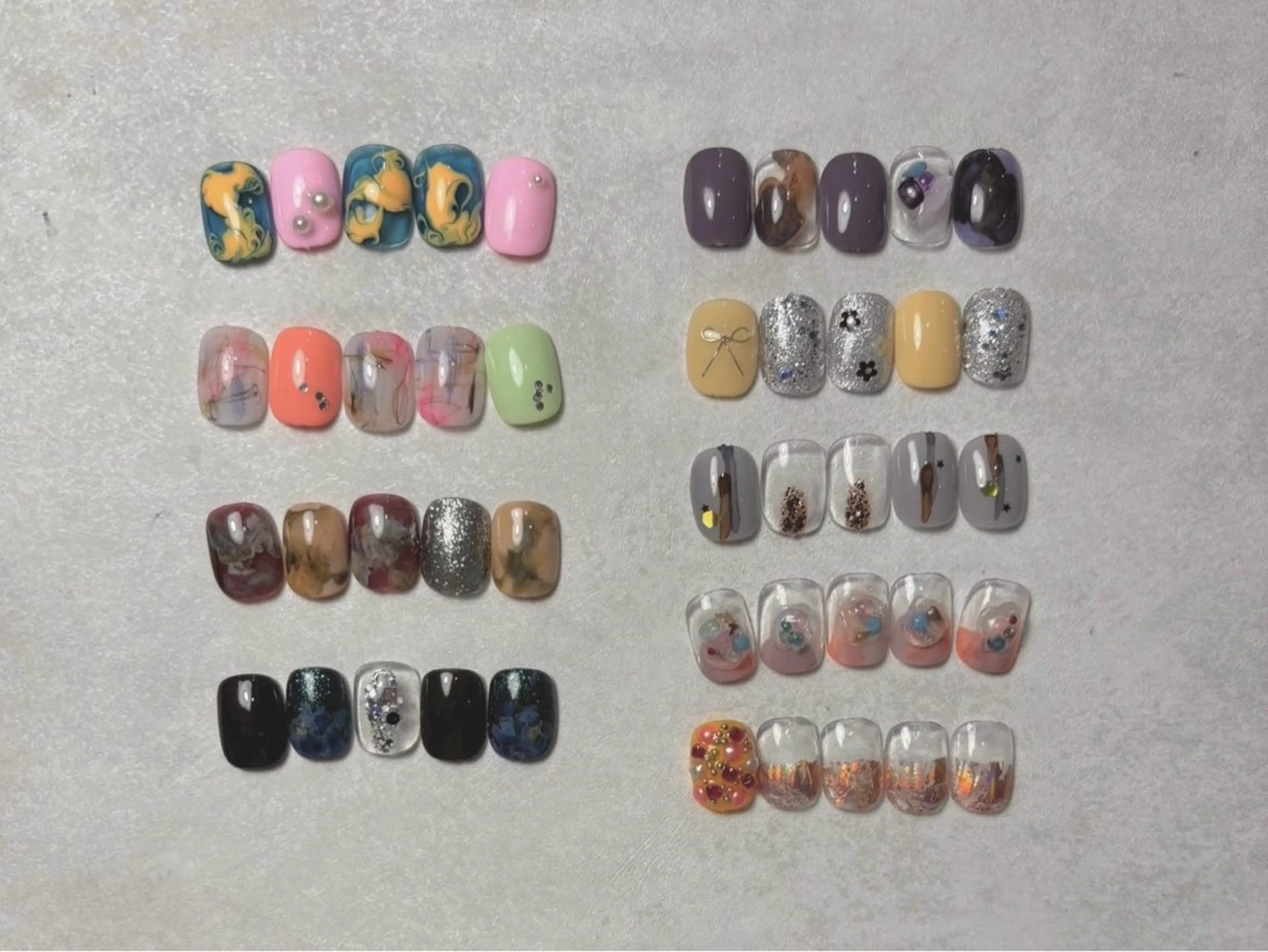 ネイル ハンドネイル 渋谷 怜奈のネイルデザイン