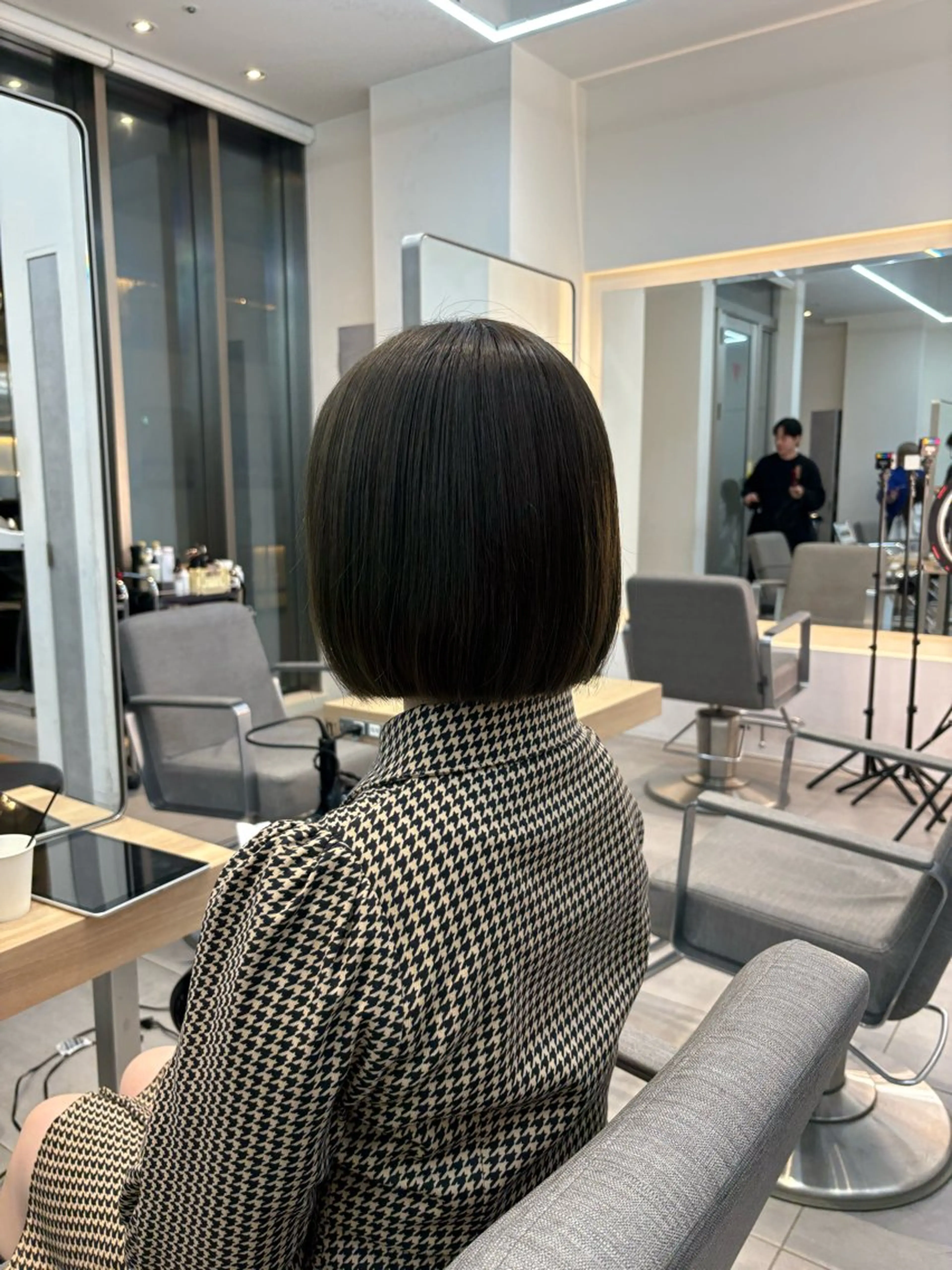 ショート カラー カット ヘアカラー nok所属・レイヤー/ベージュ/ どますず🌺のヘアスタイル